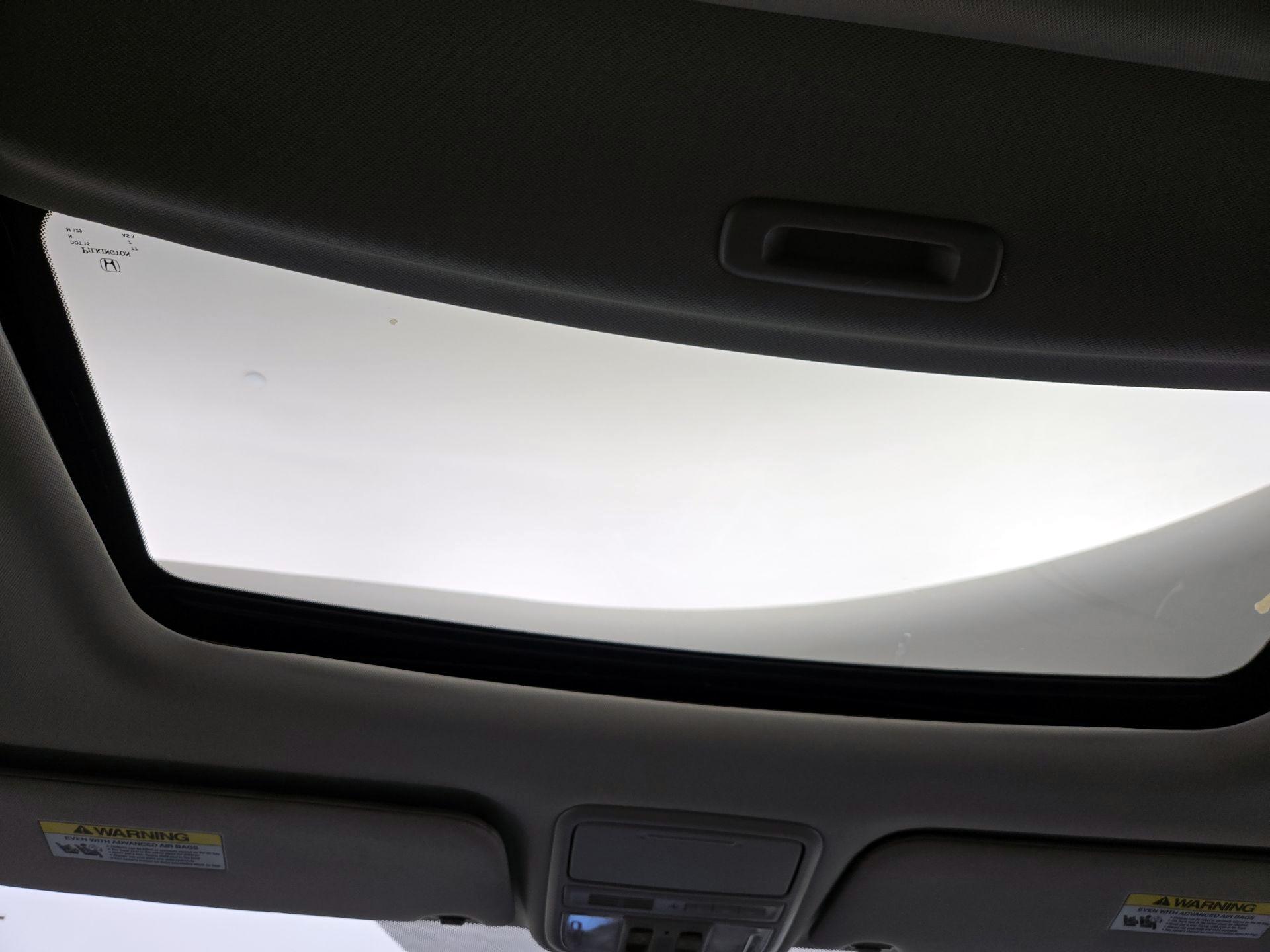 Thumbnail: 2014 Honda Odyssey - 20
