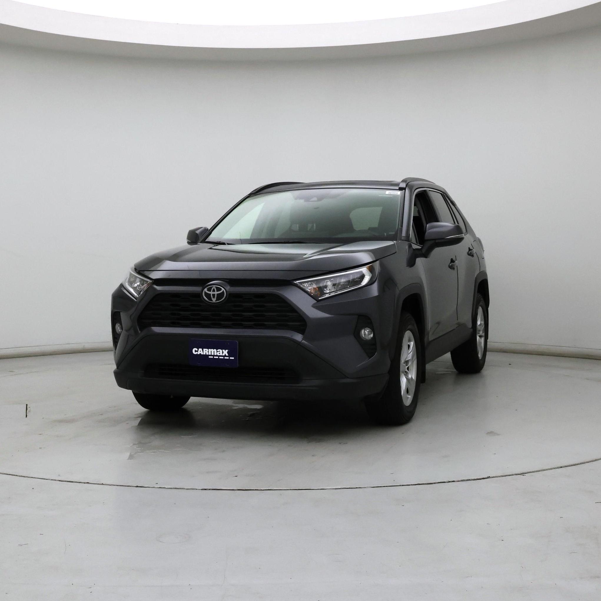 Thumbnail: 2019 Toyota RAV4 - 4