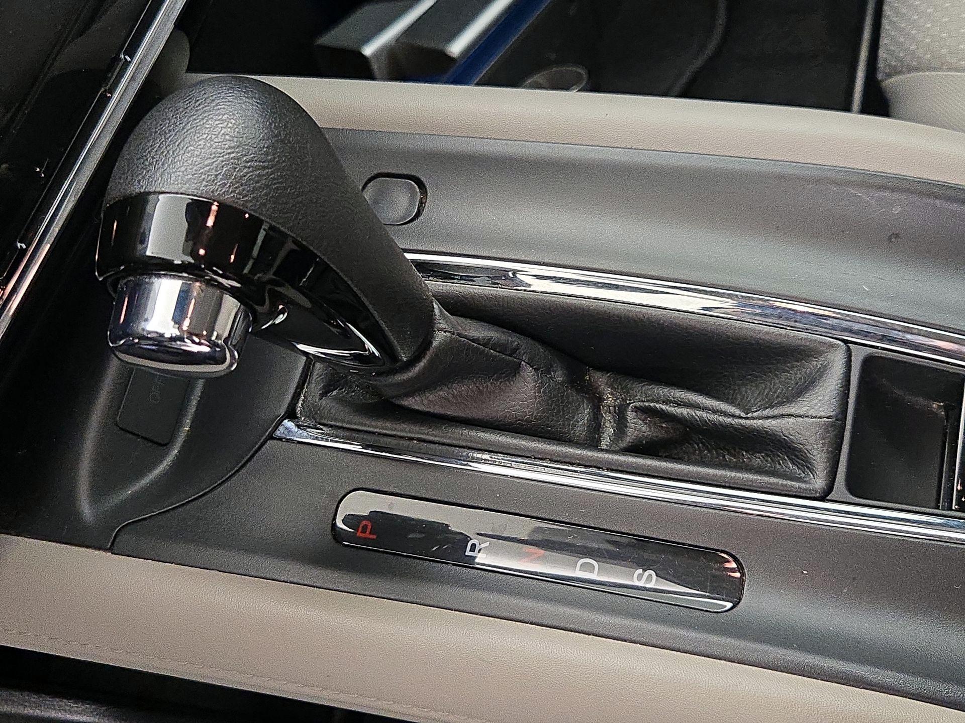 Thumbnail: 2020 Honda HR-V - 17