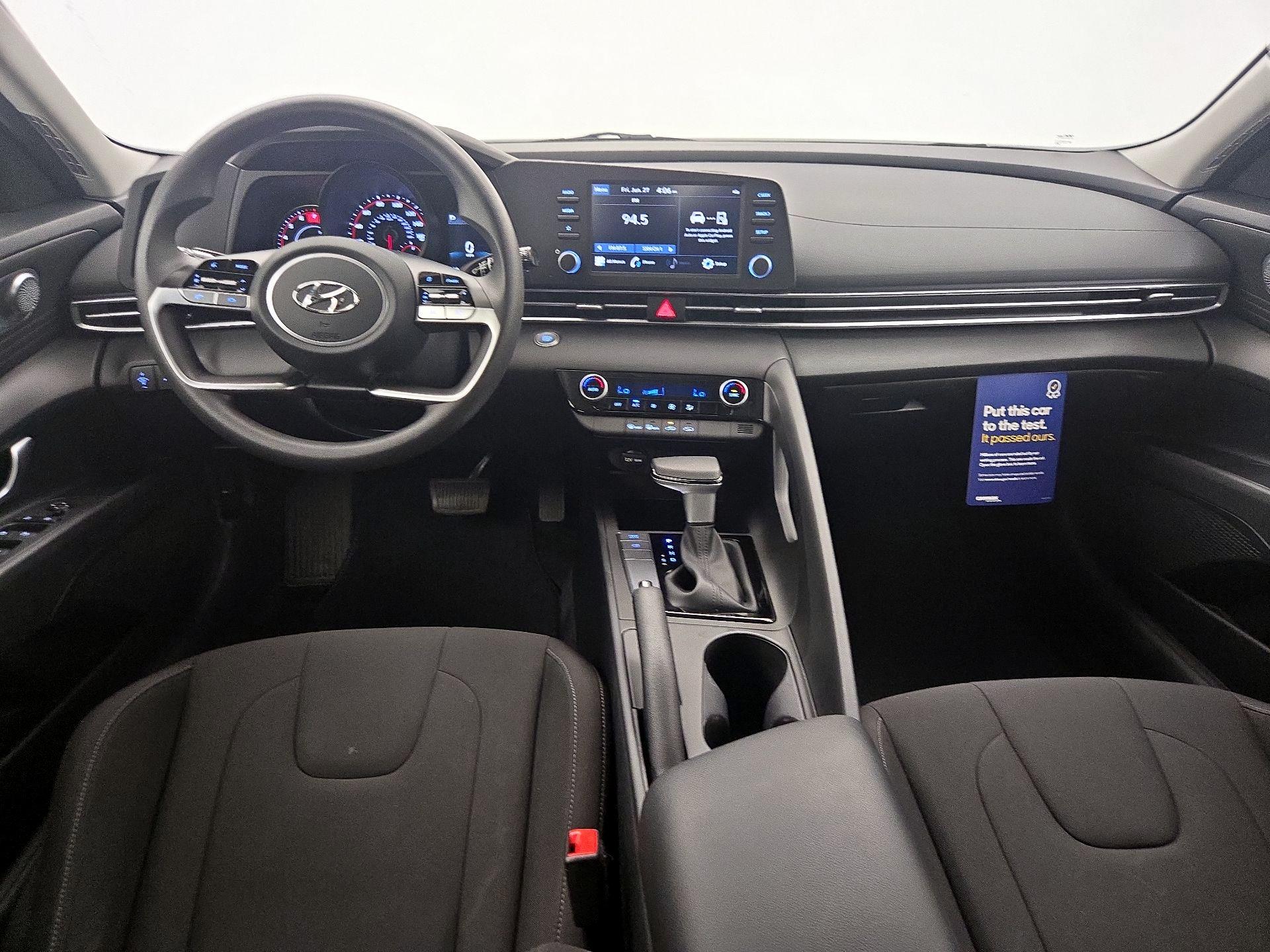 Thumbnail: 2023 Hyundai Elantra - 8