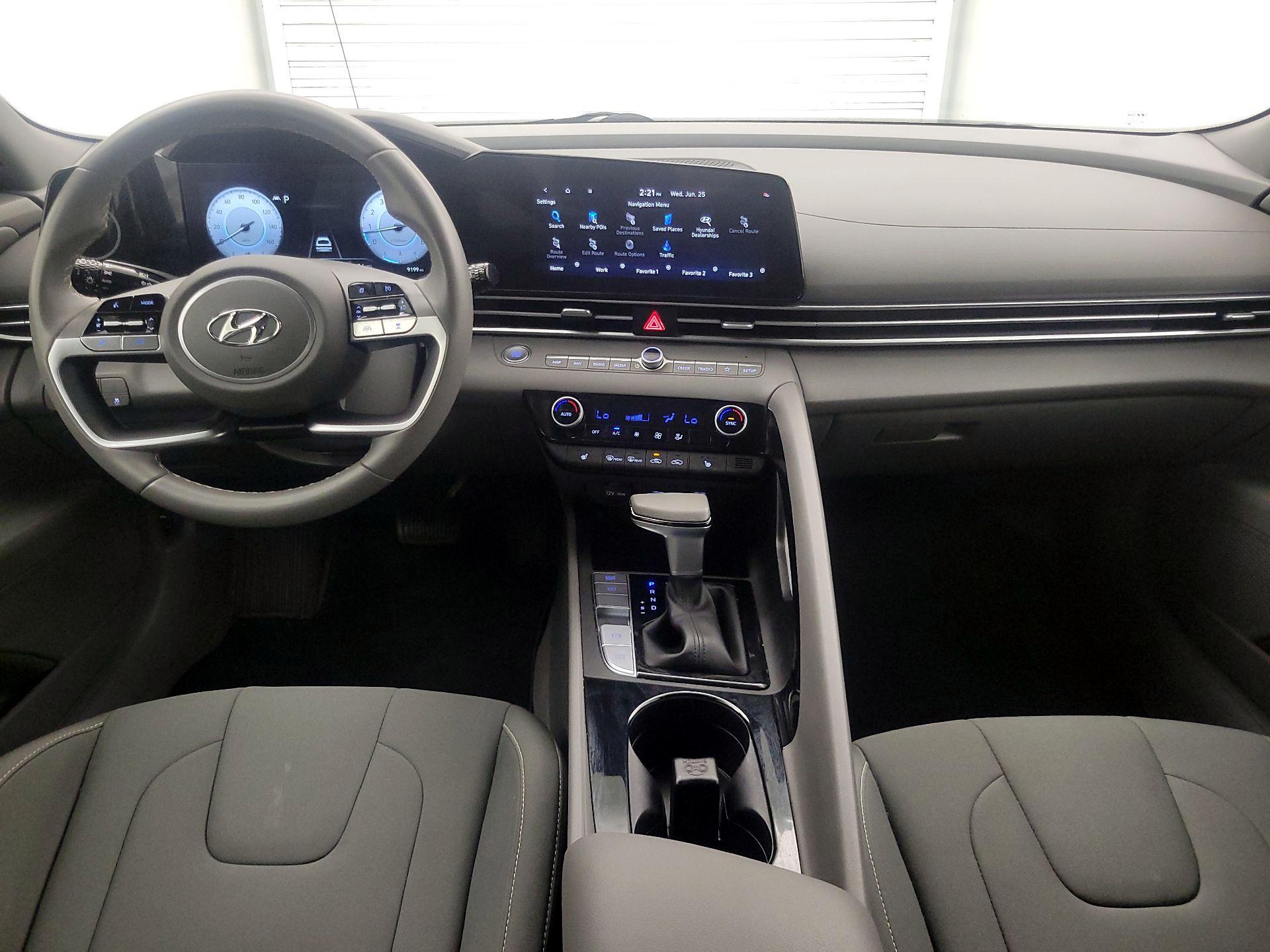 Thumbnail: 2023 Hyundai Elantra - 9