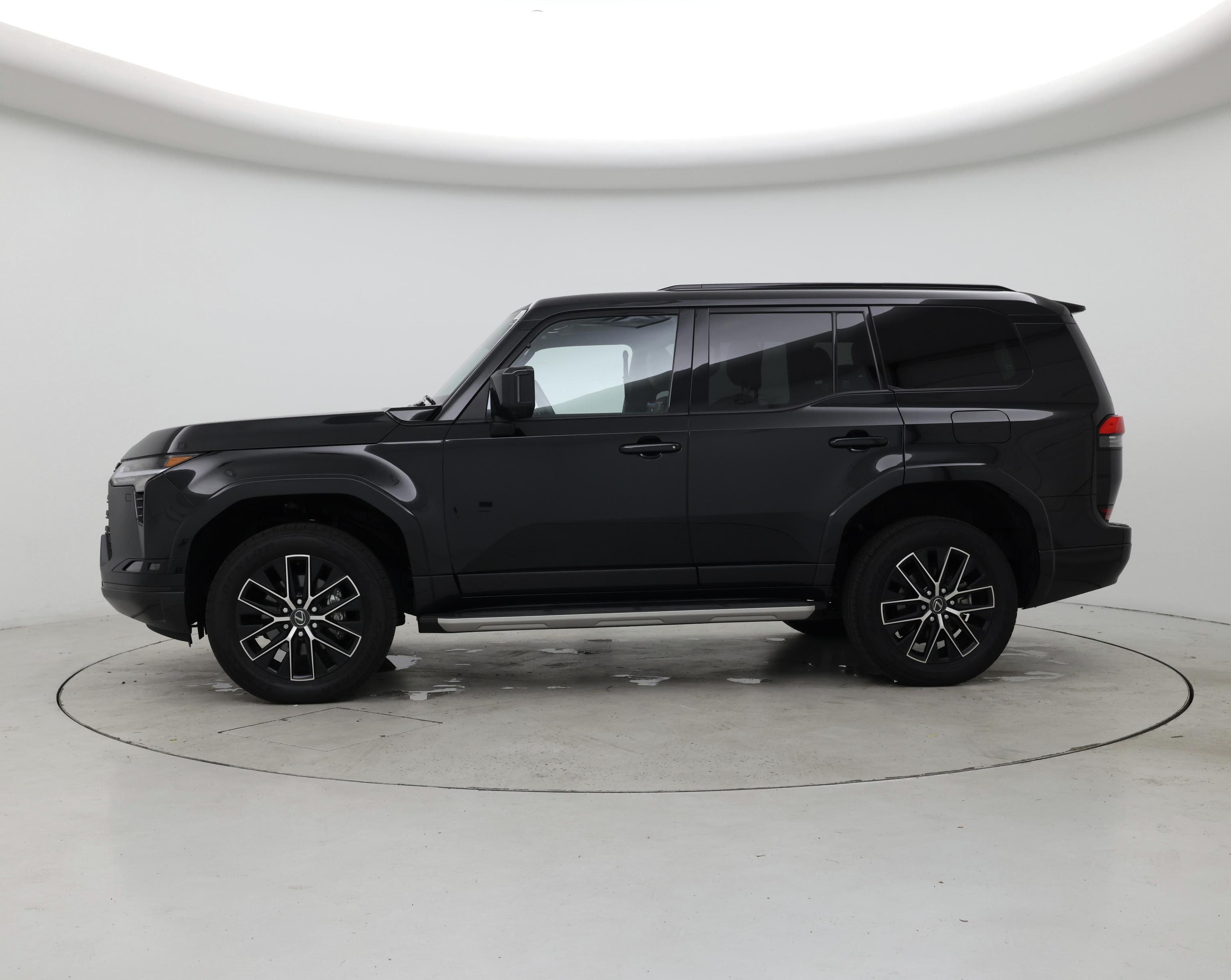 Thumbnail: 2024 Lexus GX - 3
