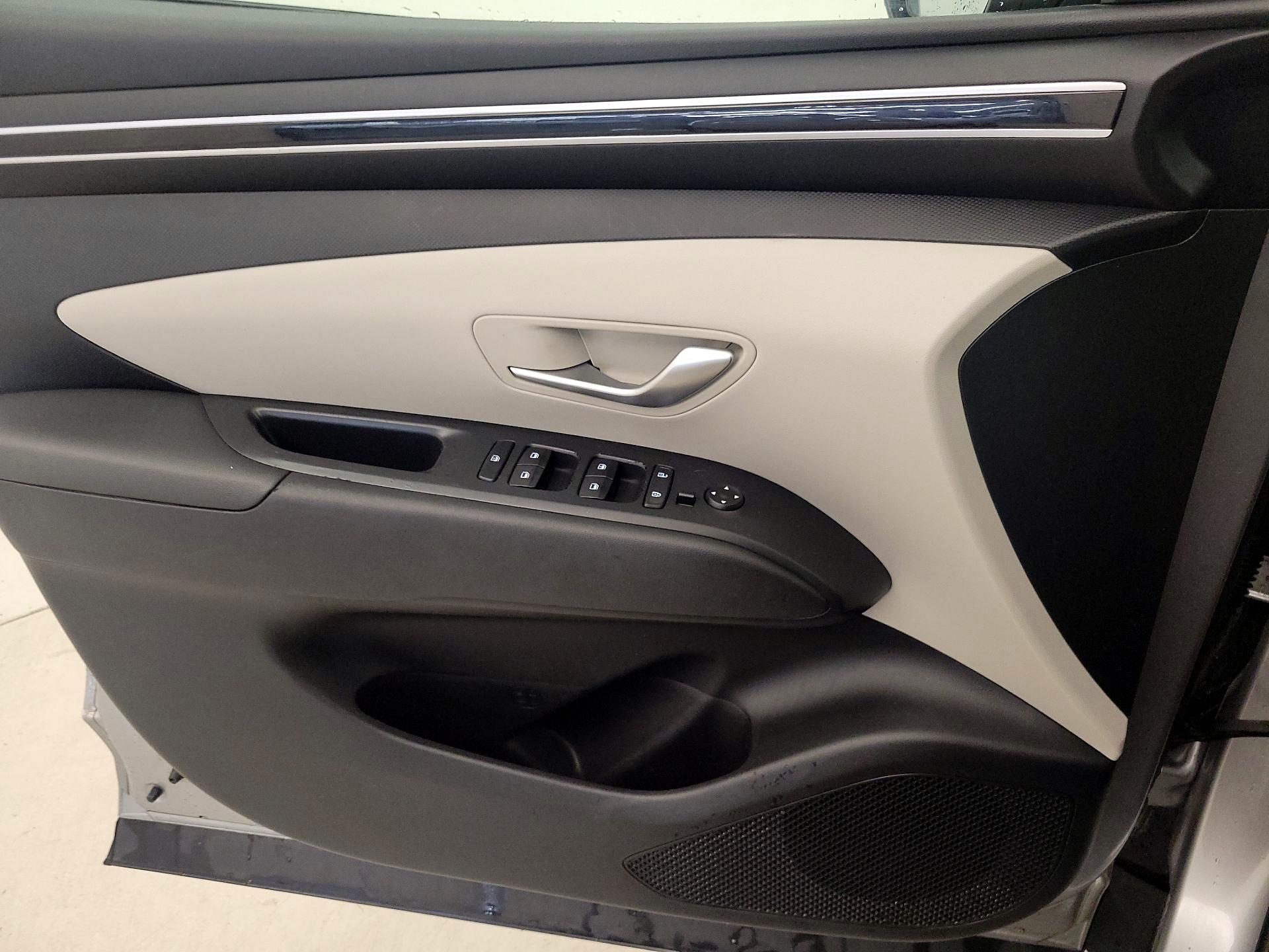 Thumbnail: 2022 Hyundai Tucson - 12