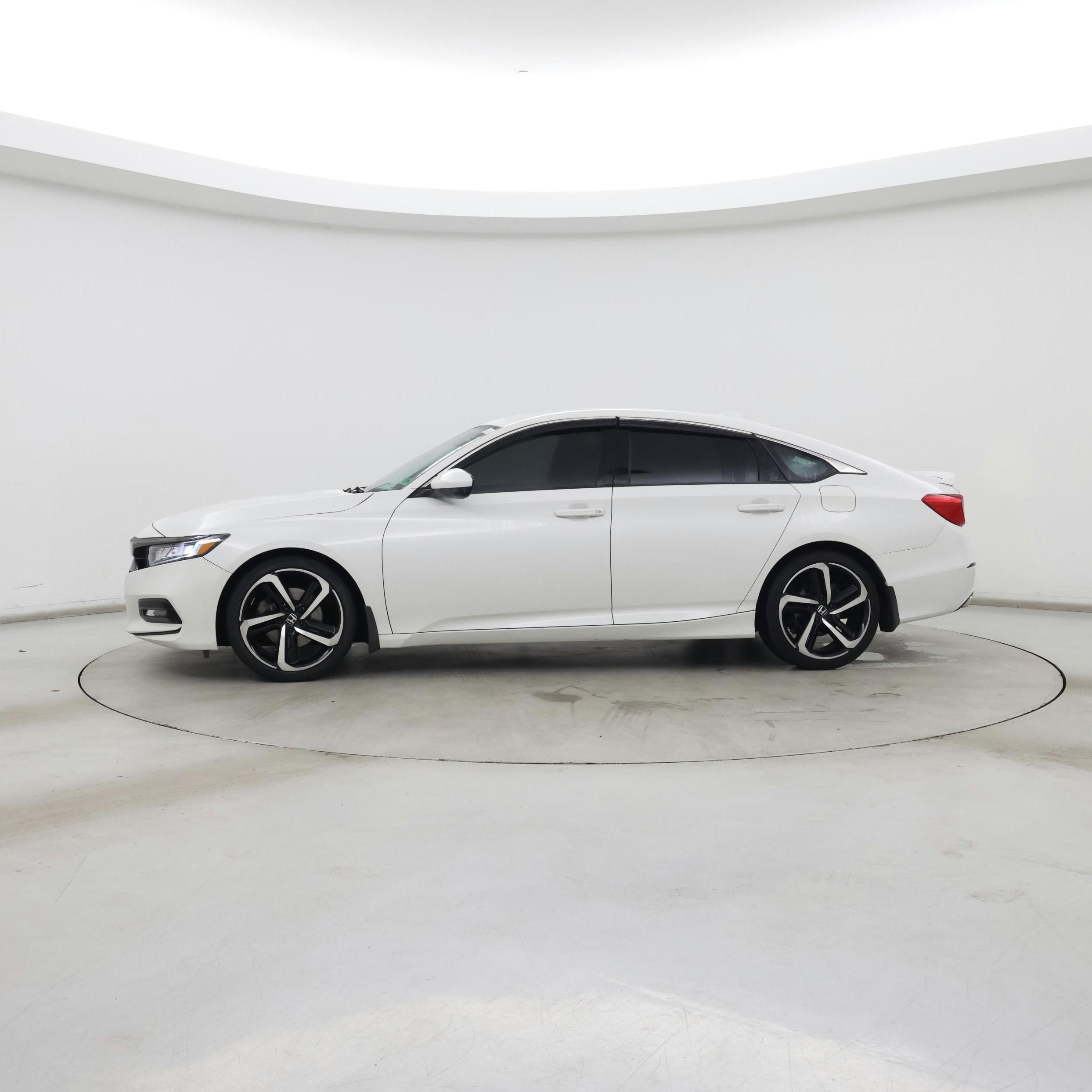 Thumbnail: 2019 Honda Accord - 3