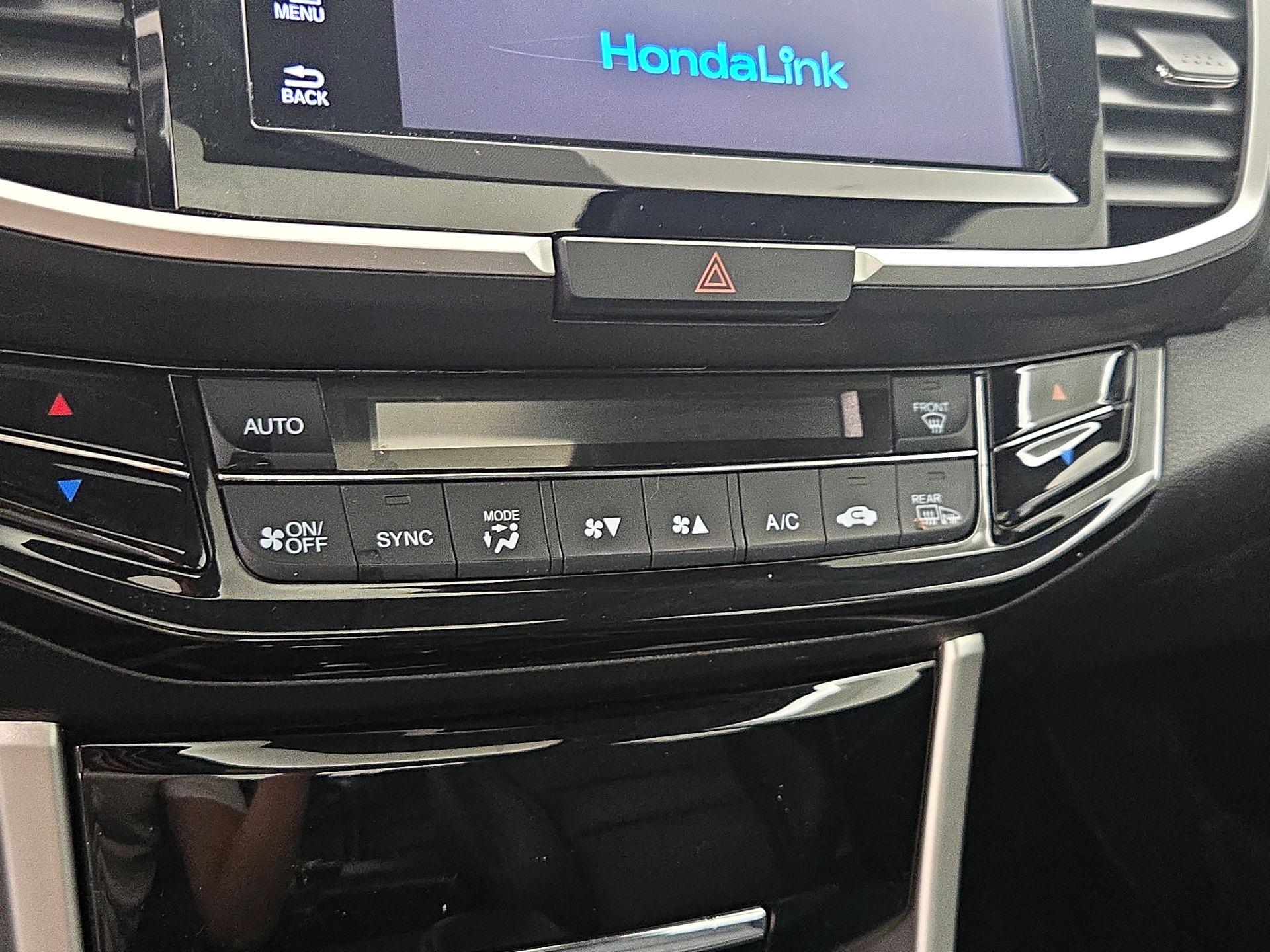 Thumbnail: 2017 Honda Accord - 16