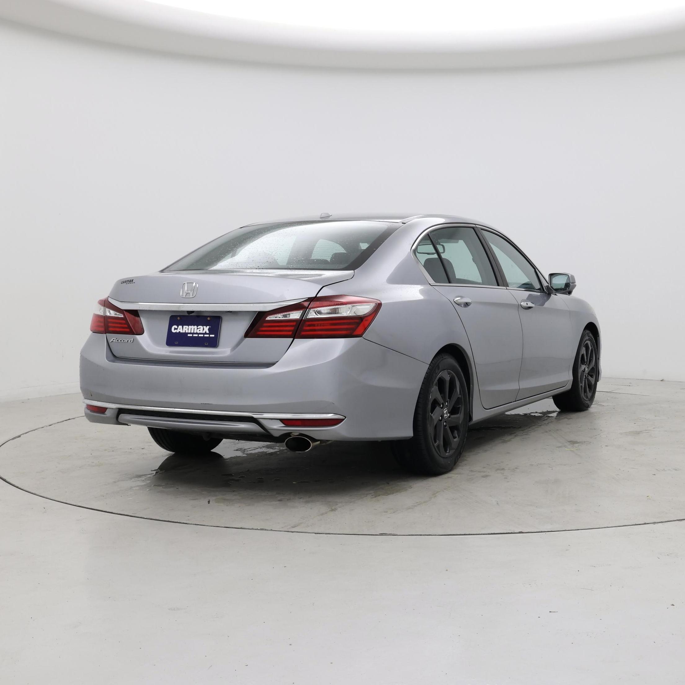 Thumbnail: 2017 Honda Accord - 8