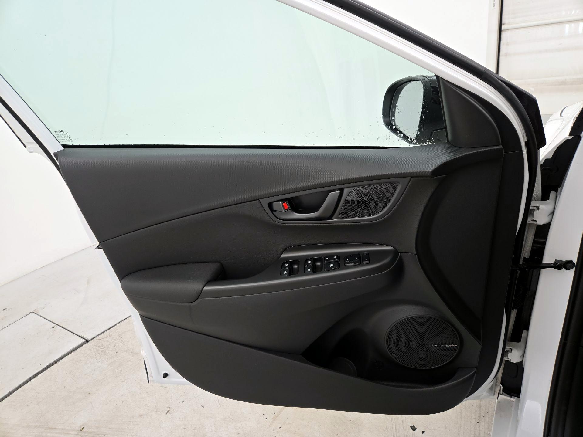 Thumbnail: 2023 Hyundai Kona - 12