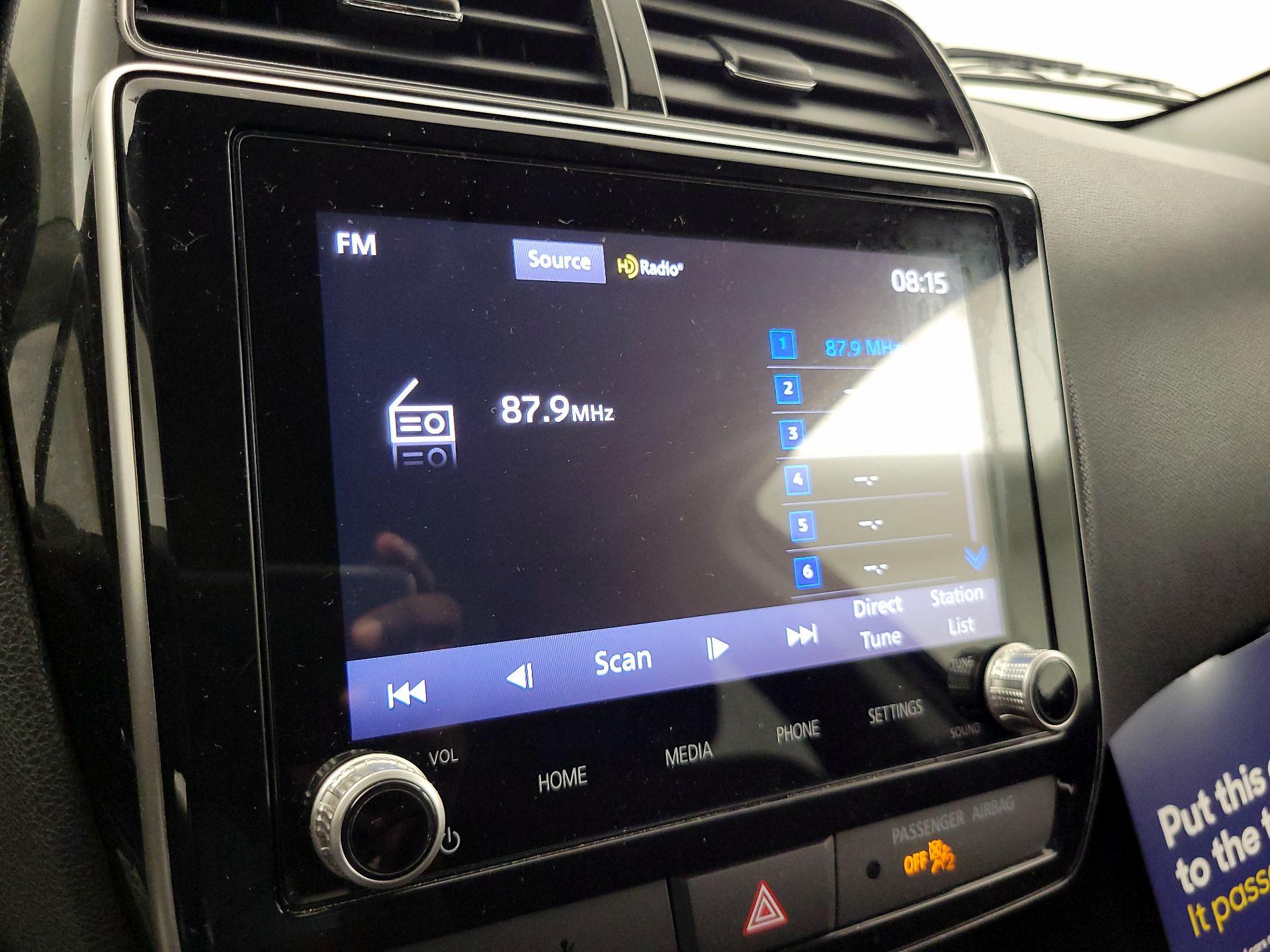 Thumbnail: 2021 Mitsubishi Outlander Sport - 15