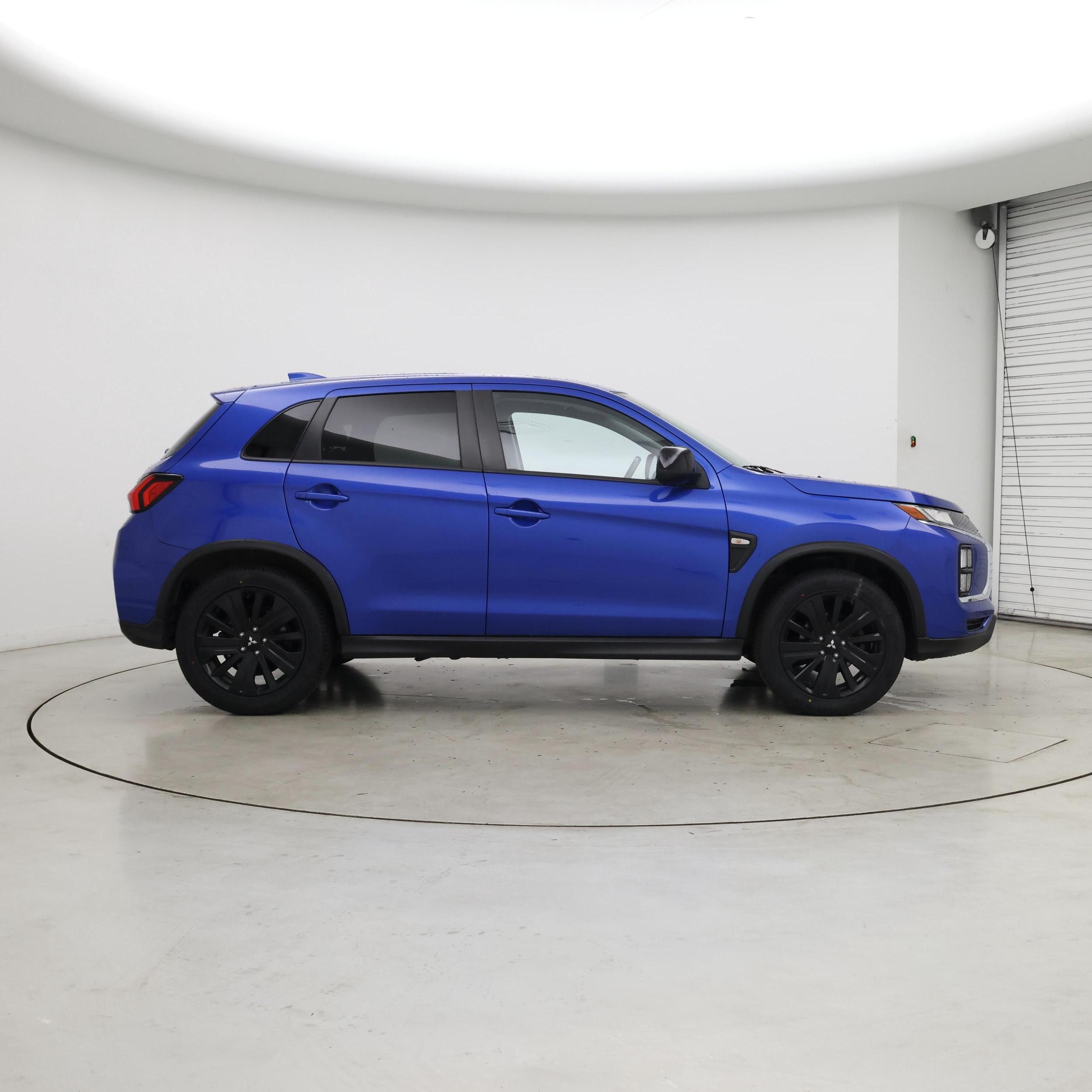 Thumbnail: 2021 Mitsubishi Outlander Sport - 7