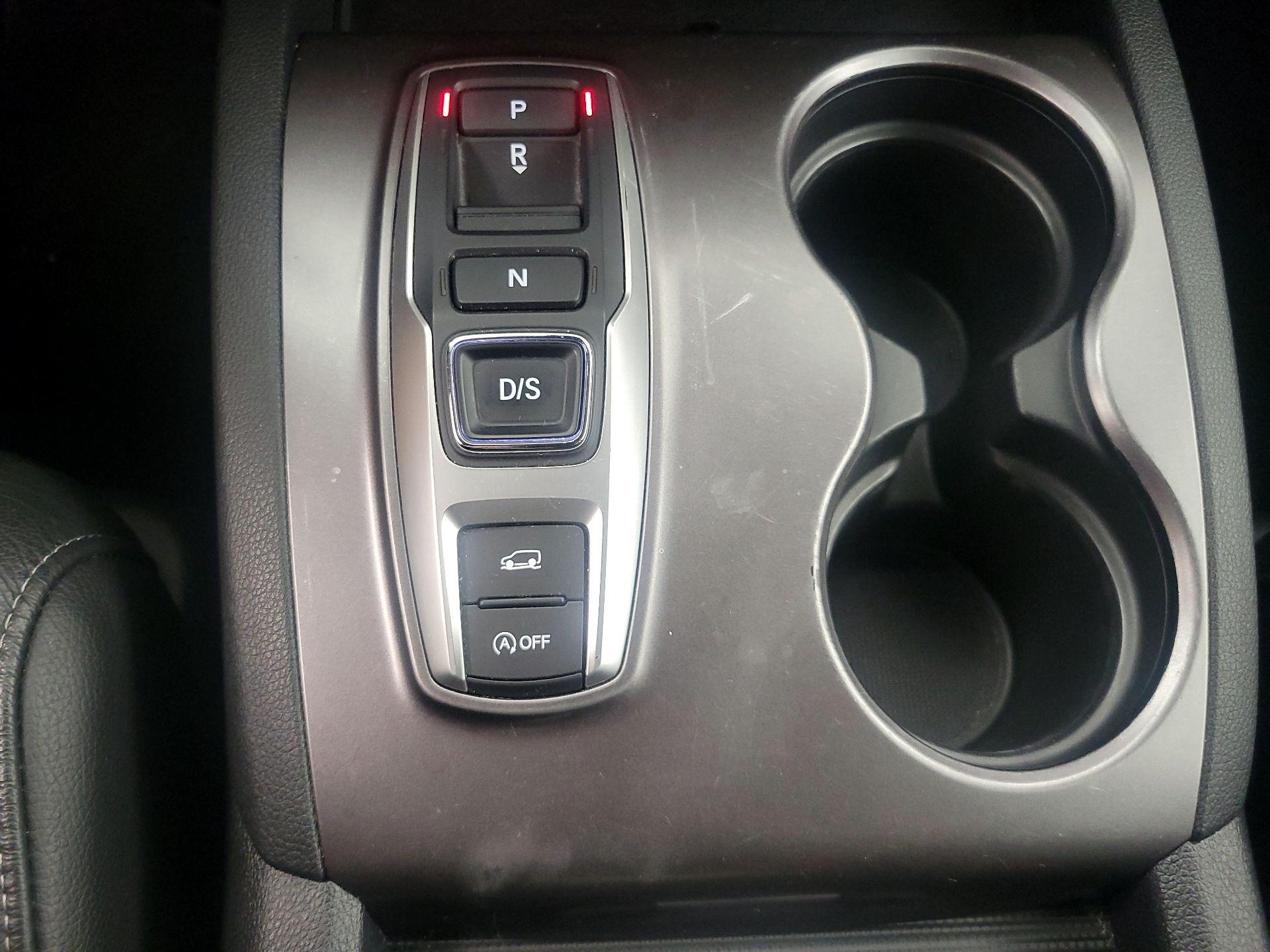 Thumbnail: 2019 Honda Passport - 17