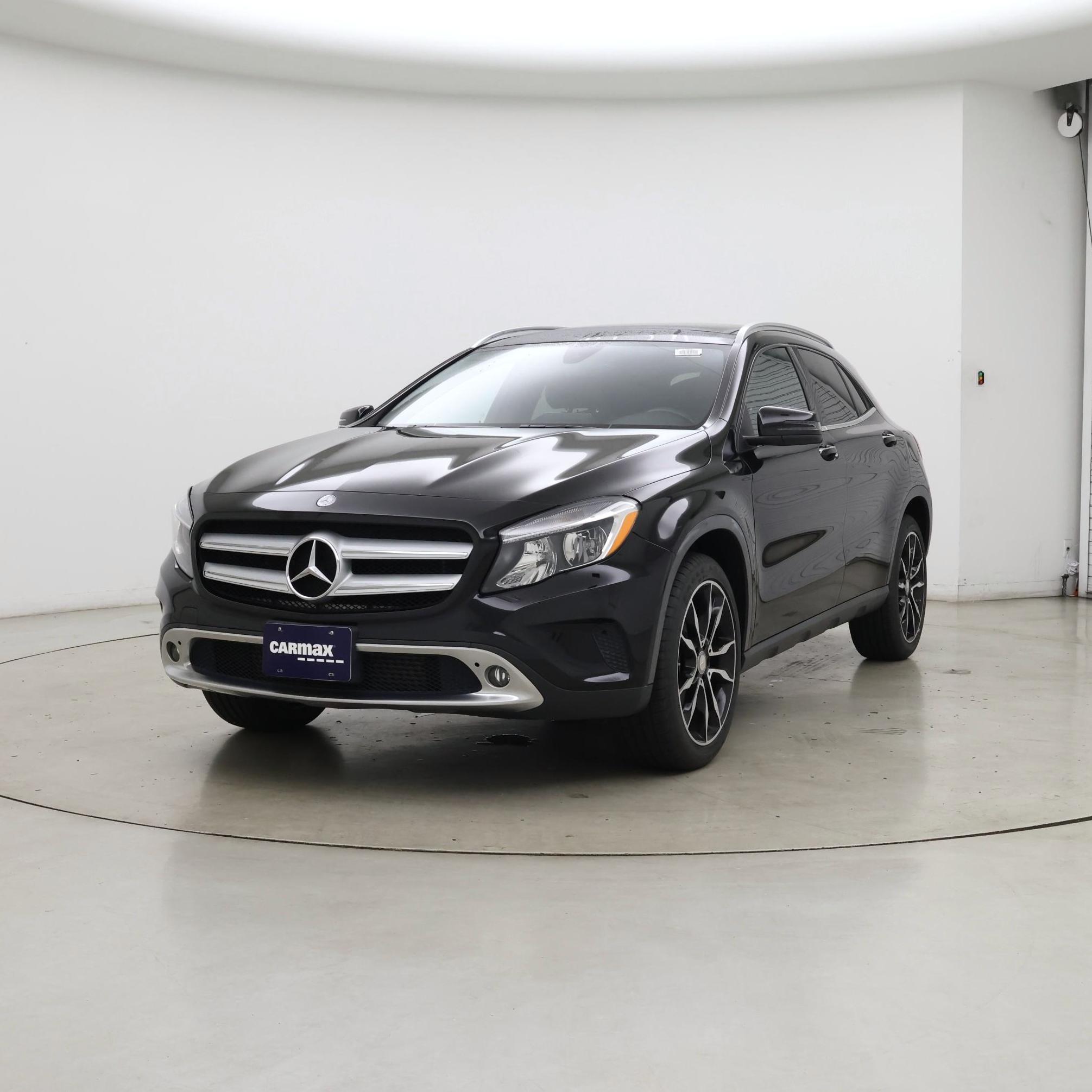 Thumbnail: 2017 Mercedes-Benz GLA - 4
