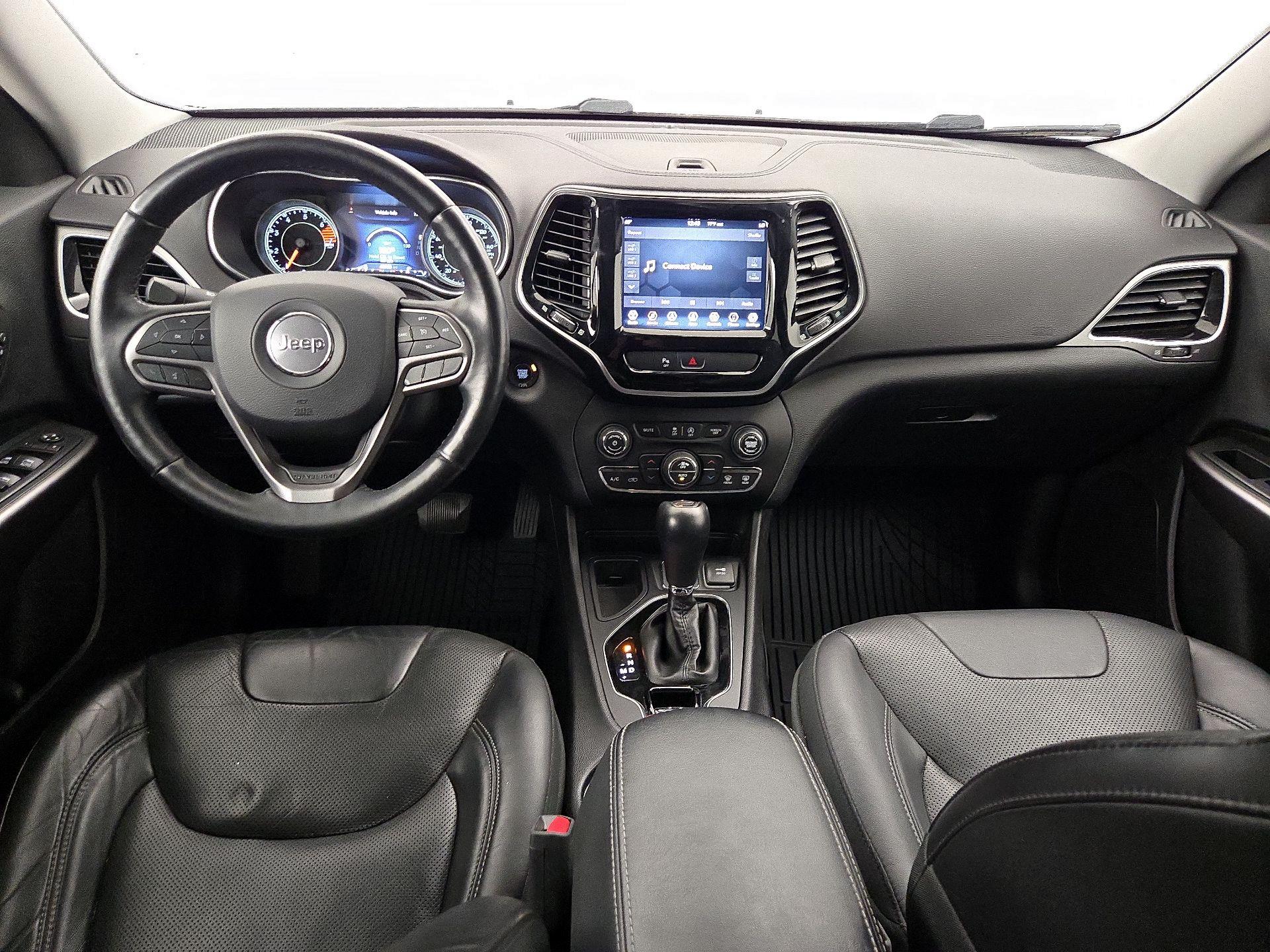 Thumbnail: 2019 Jeep Cherokee - 9