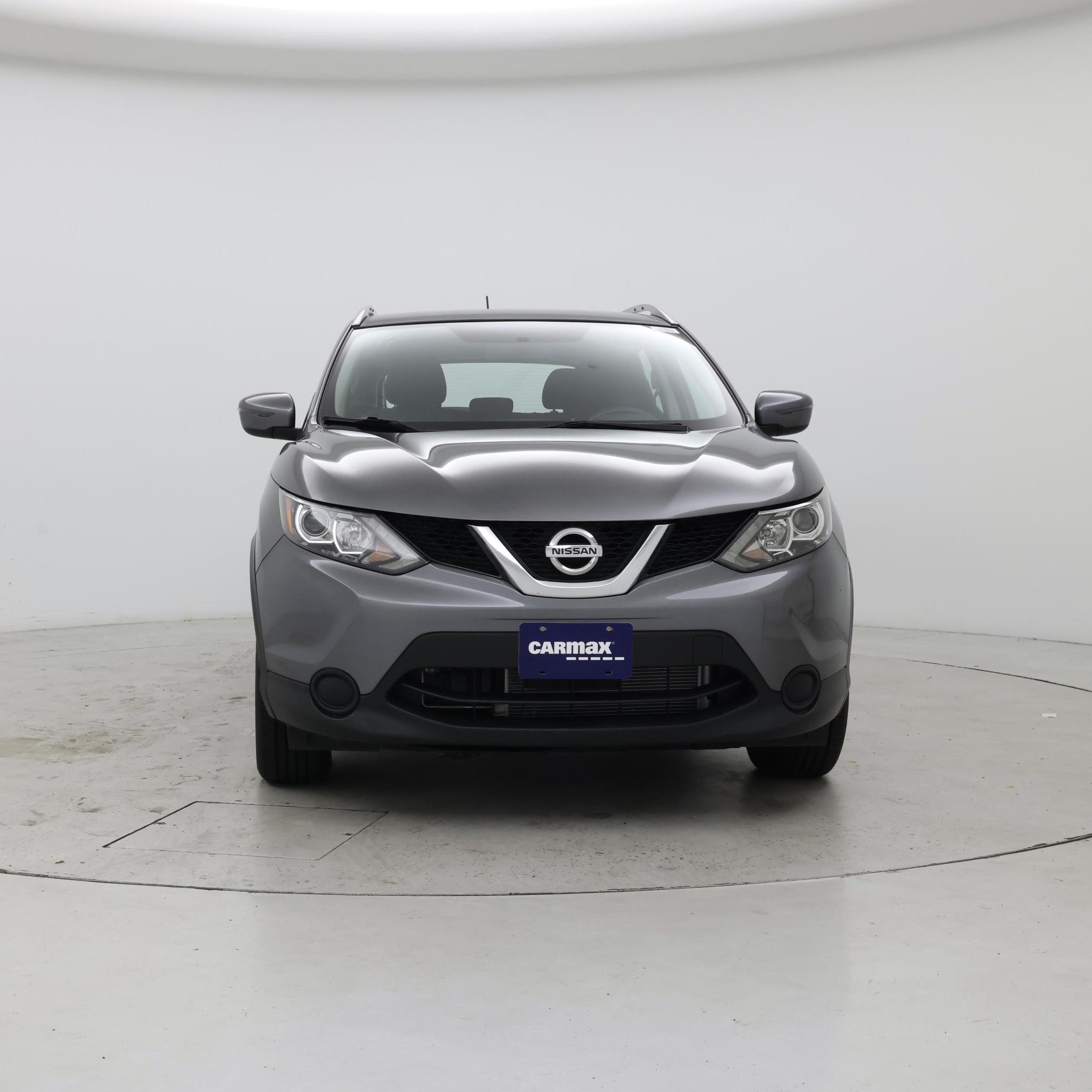 Thumbnail: 2017 Nissan Rogue Sport - 5