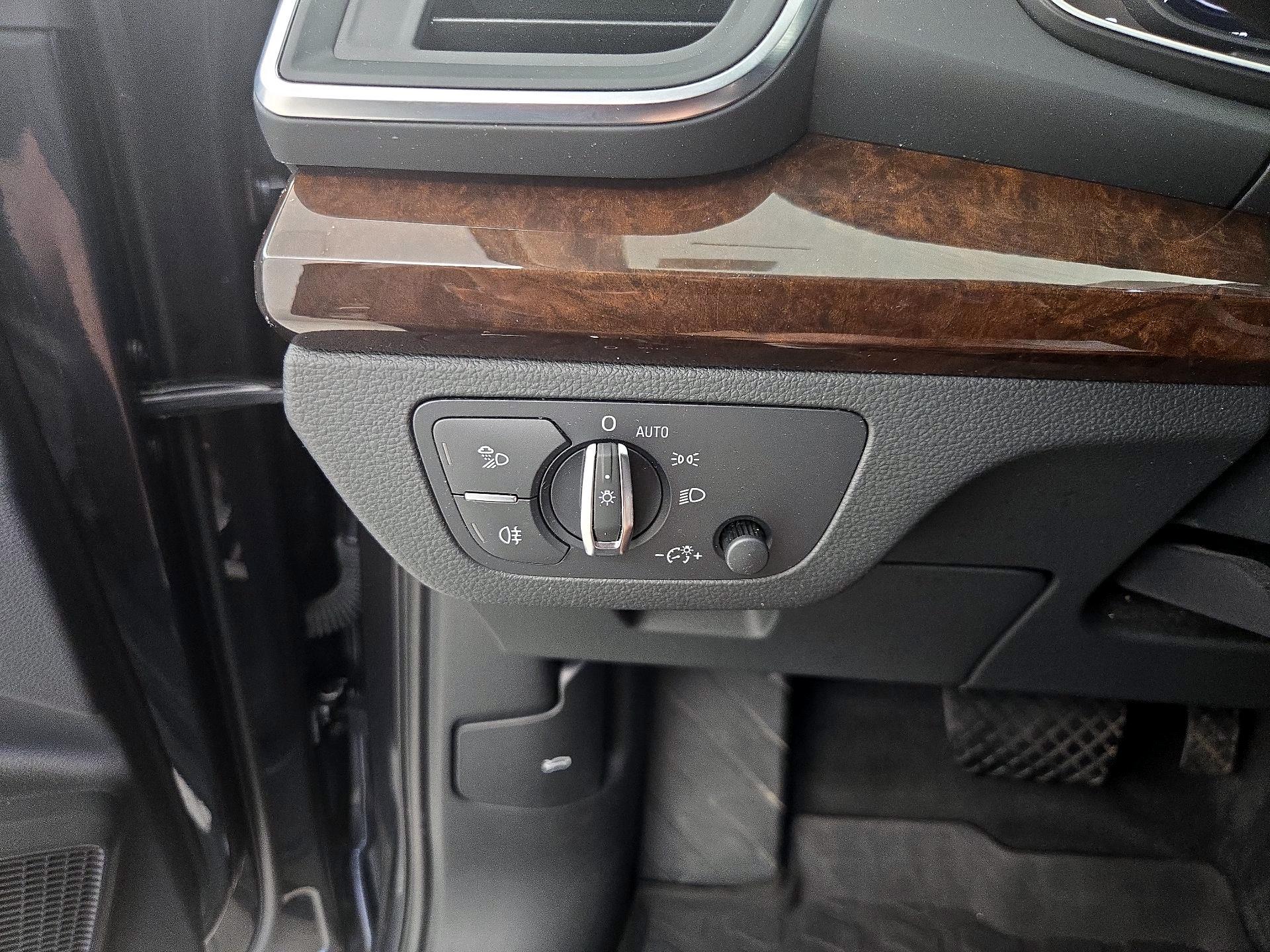 Thumbnail: 2019 Audi Q5 - 13