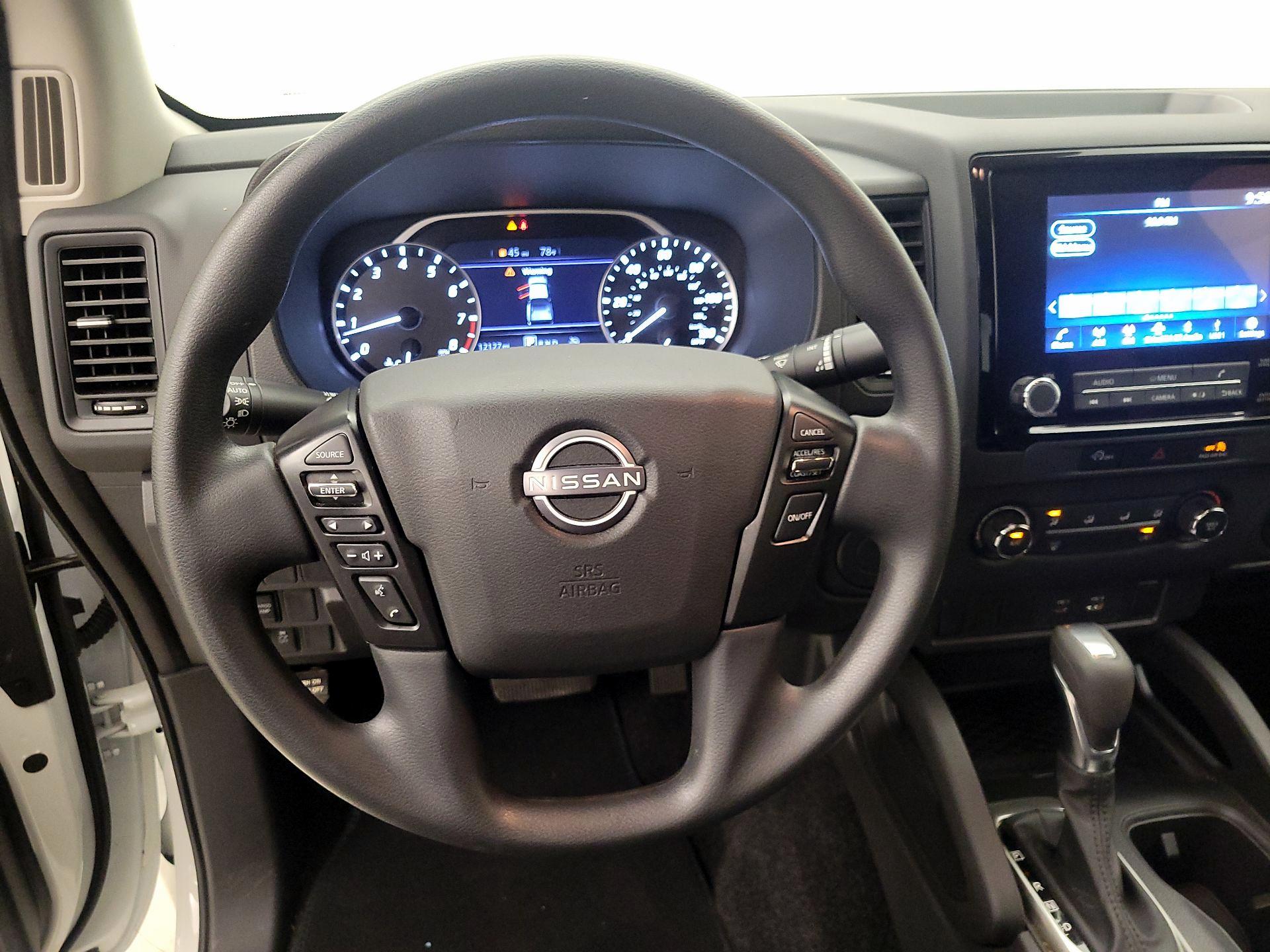 Thumbnail: 2024 Nissan Frontier - 10