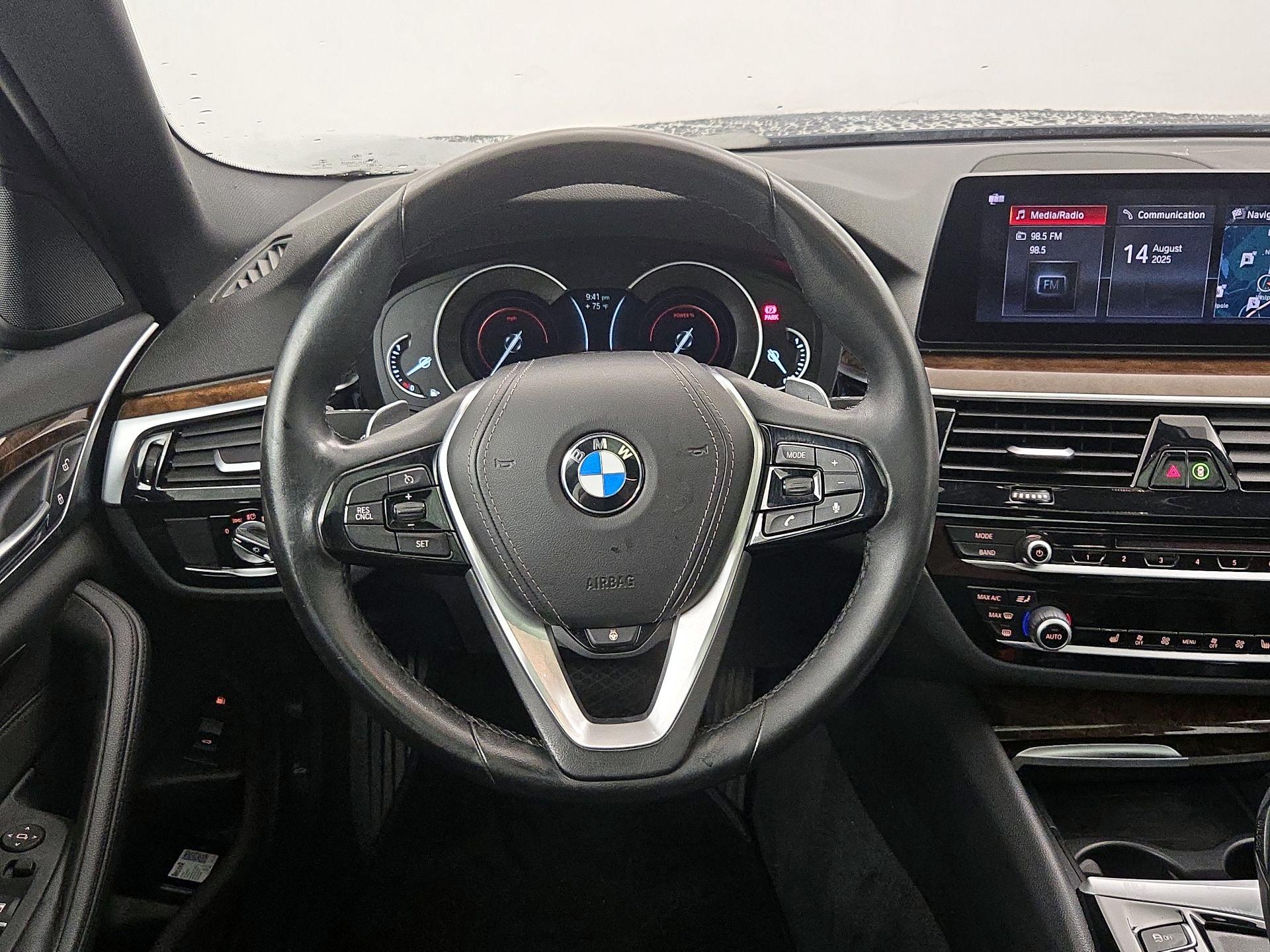 Thumbnail: 2019 BMW 5 Series - 10