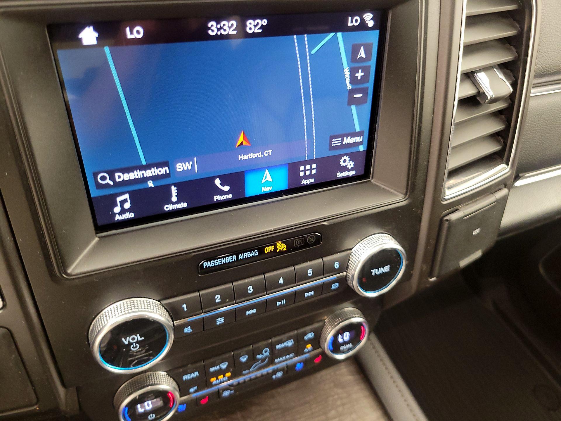 Thumbnail: 2019 Ford Expedition - 14