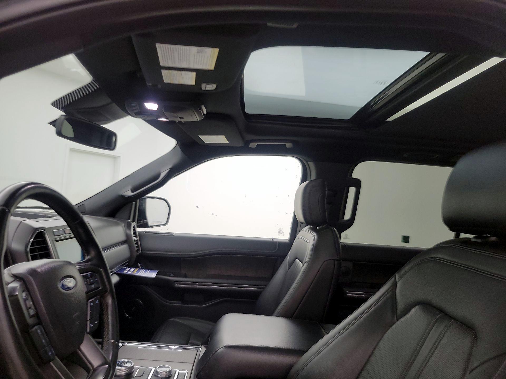 Thumbnail: 2019 Ford Expedition - 20