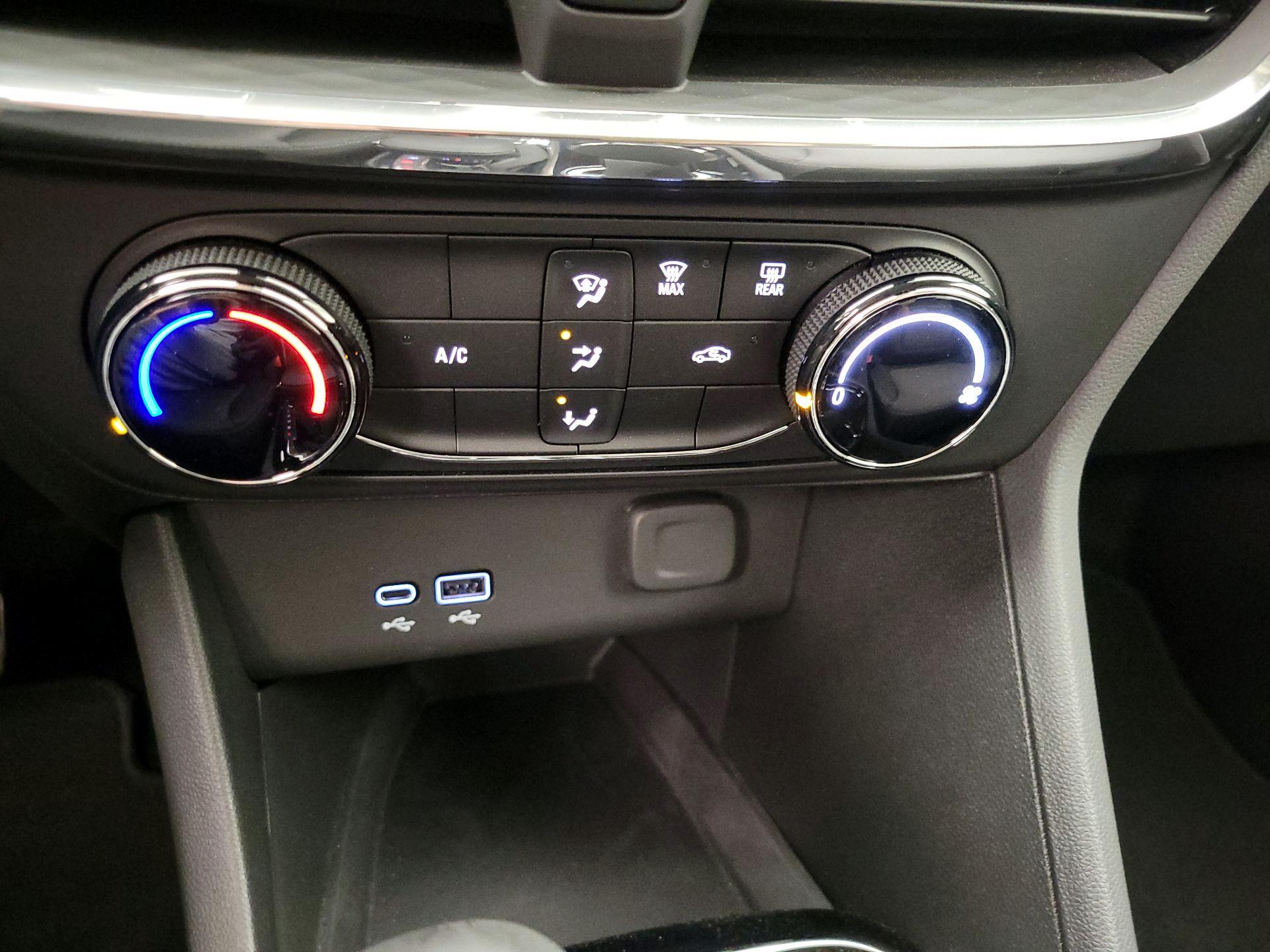 Thumbnail: 2025 Buick Encore GX - 16