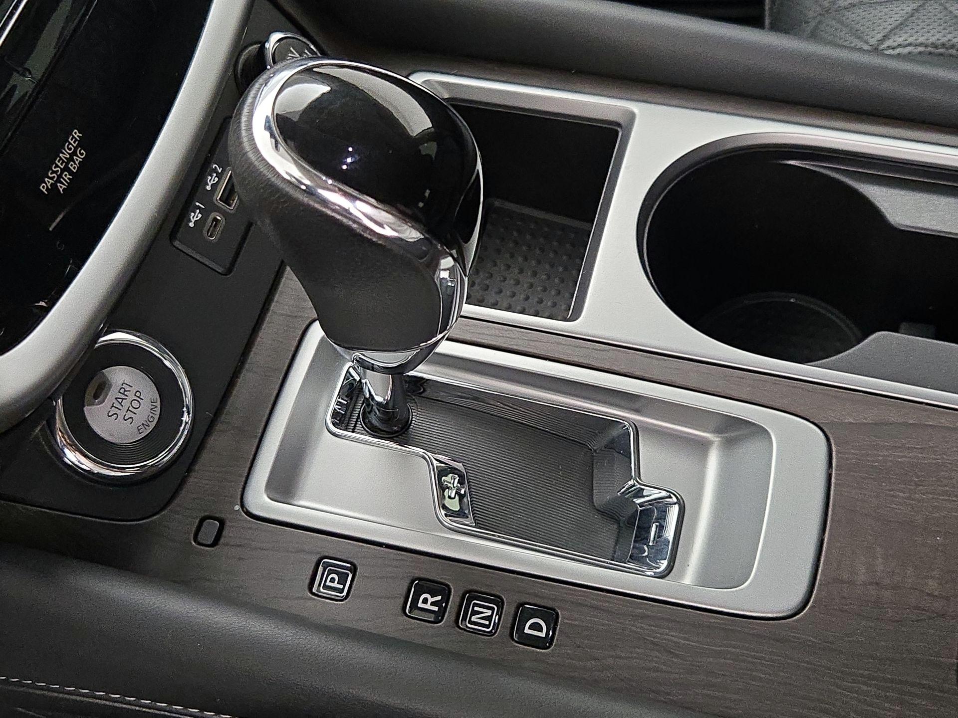 Thumbnail: 2019 Nissan Murano - 18