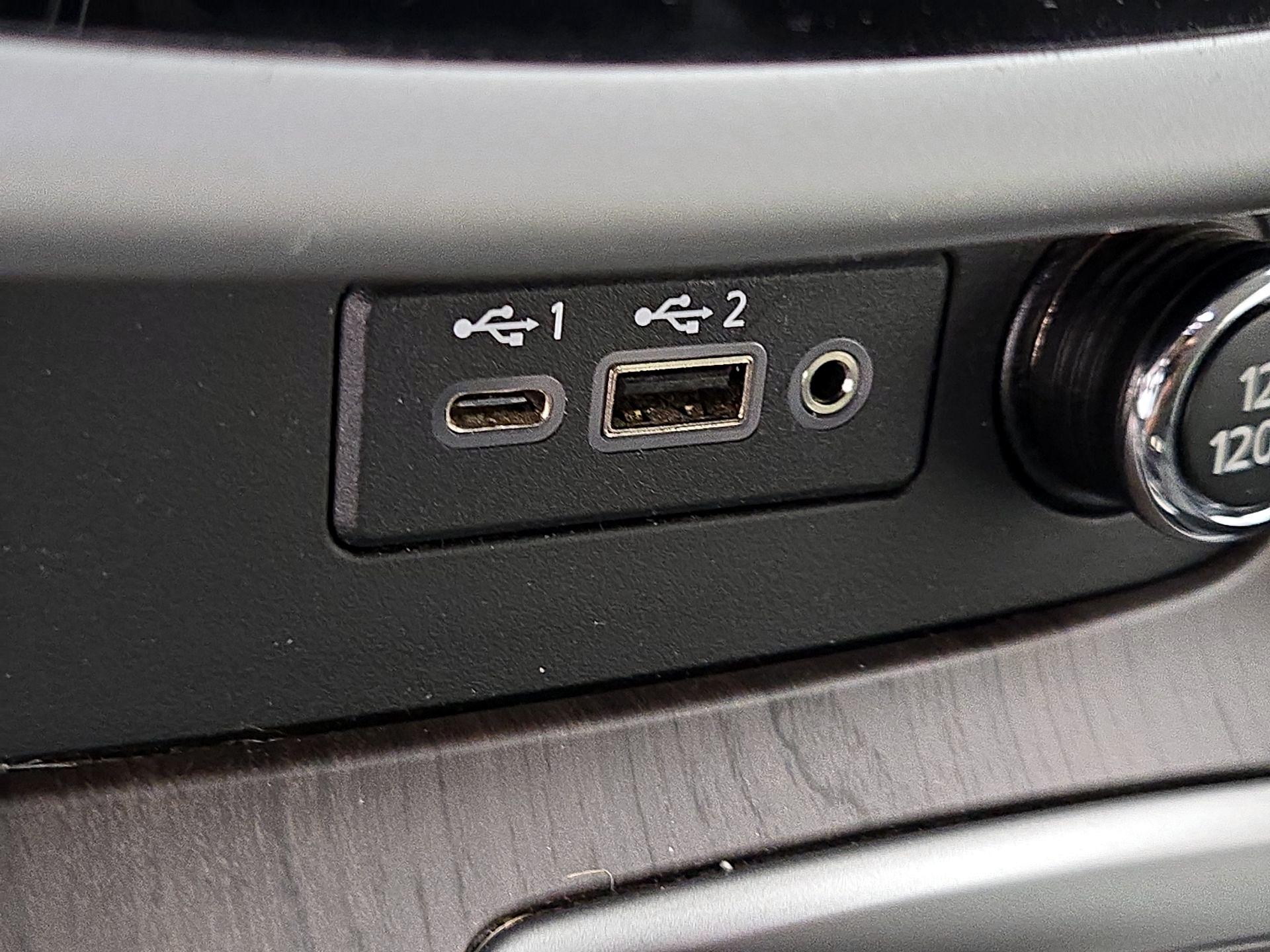 Thumbnail: 2019 Nissan Murano - 19