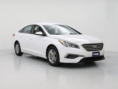 White 2016 Hyundai Sonata SE