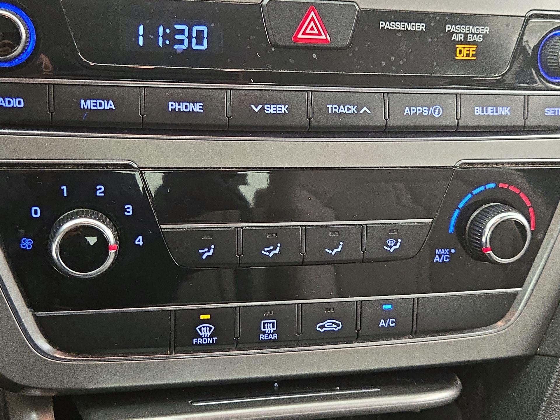 Thumbnail: 2016 Hyundai Sonata - 16