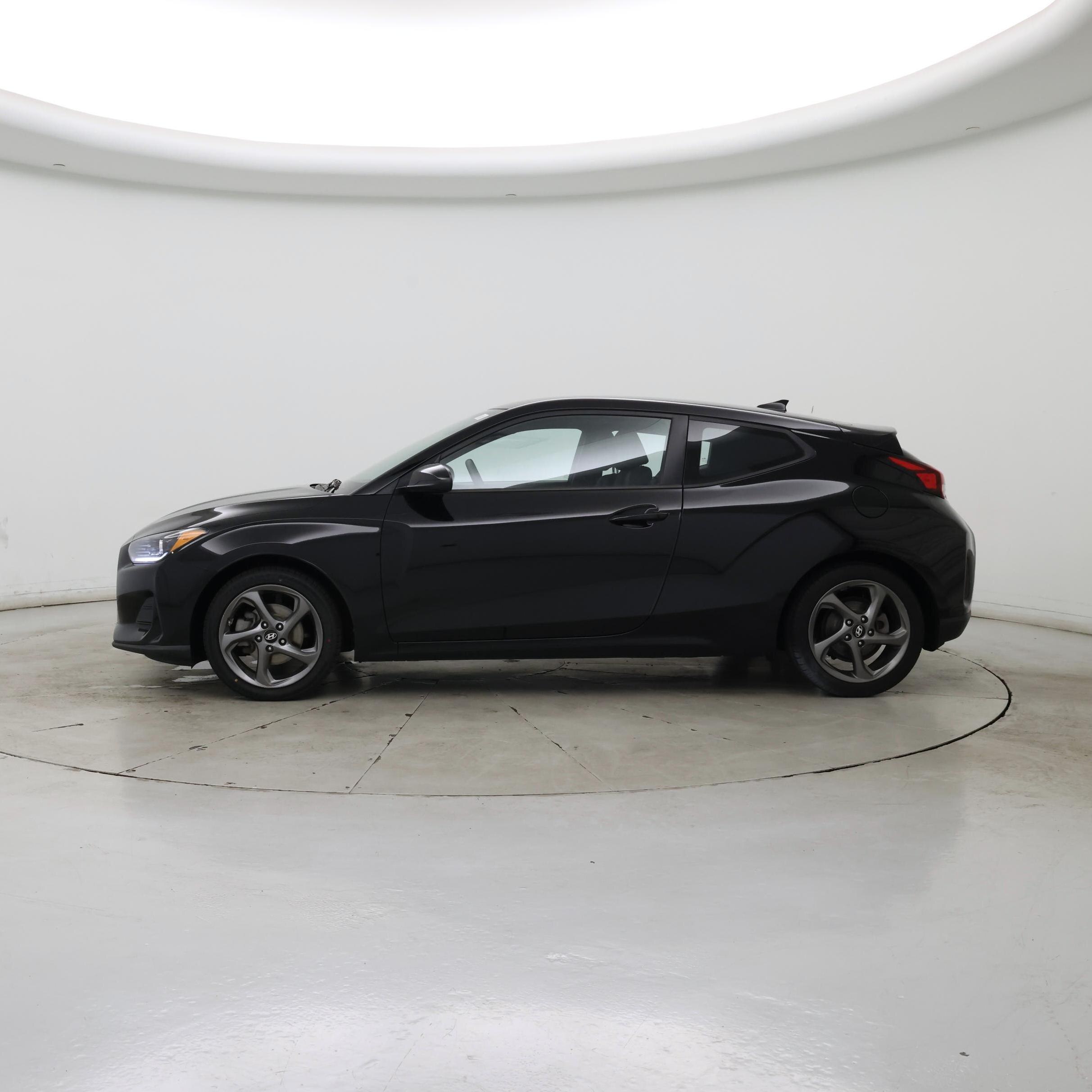 Thumbnail: 2020 Hyundai Veloster - 3