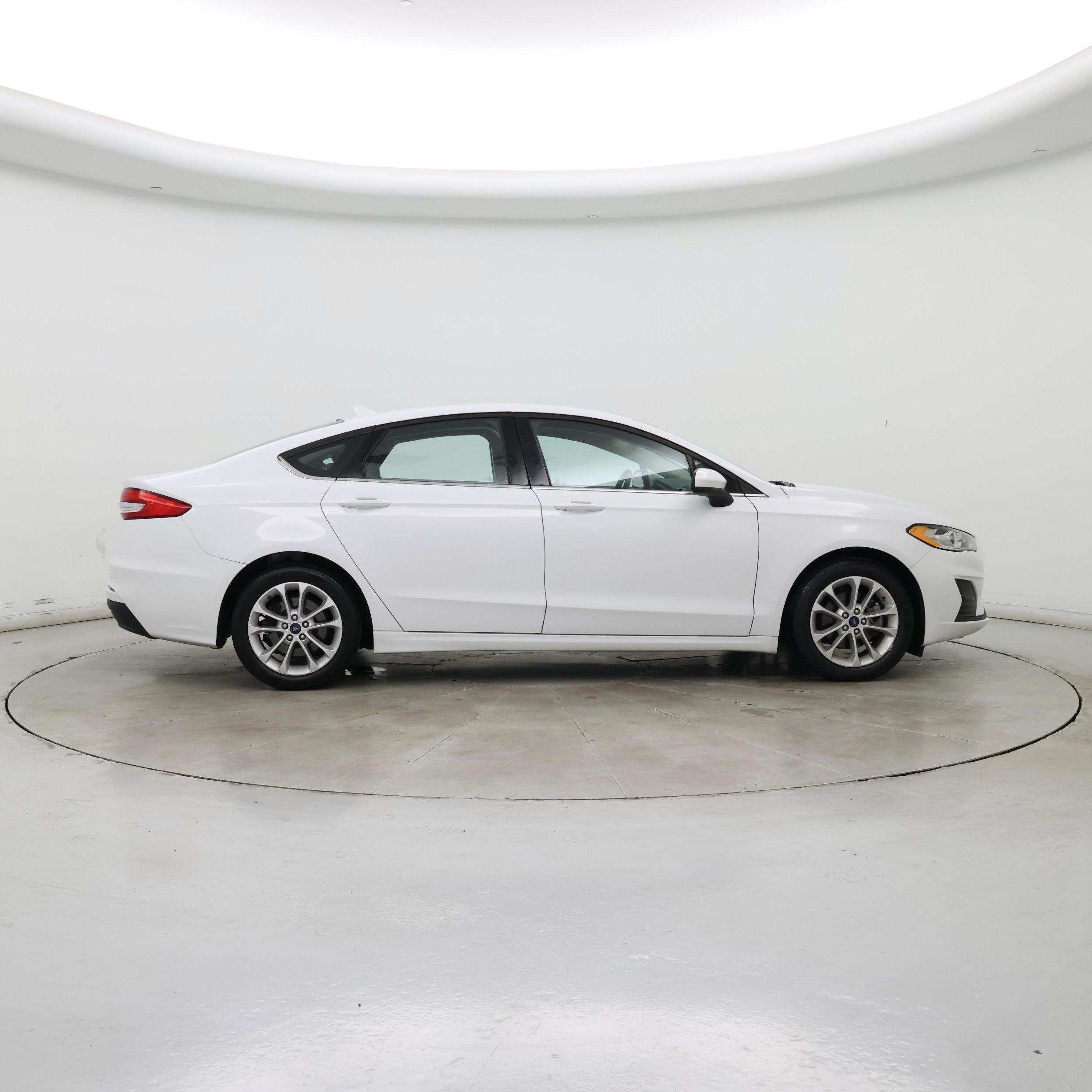 Thumbnail: 2020 Ford Fusion - 7