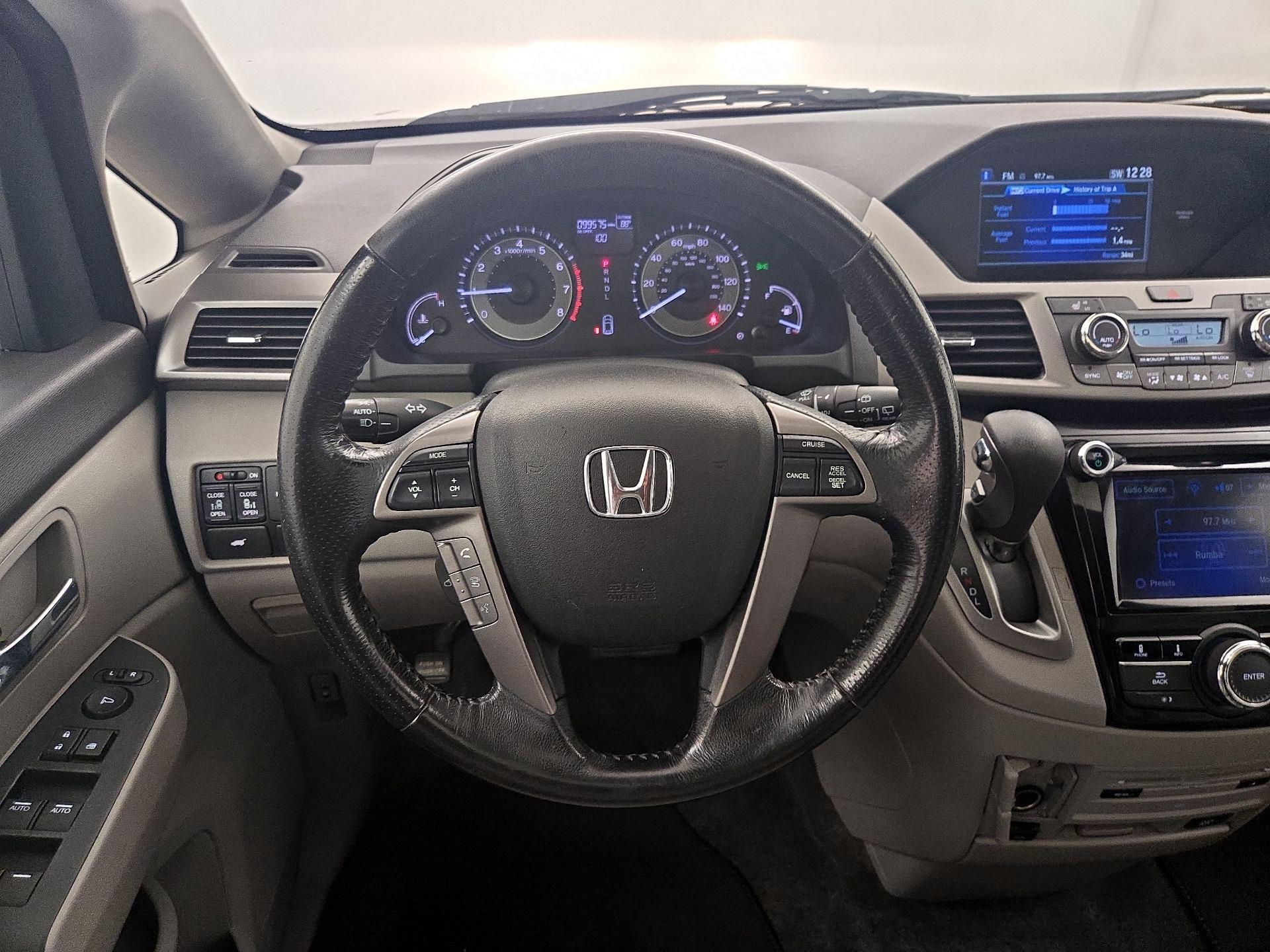 Thumbnail: 2016 Honda Odyssey - 9