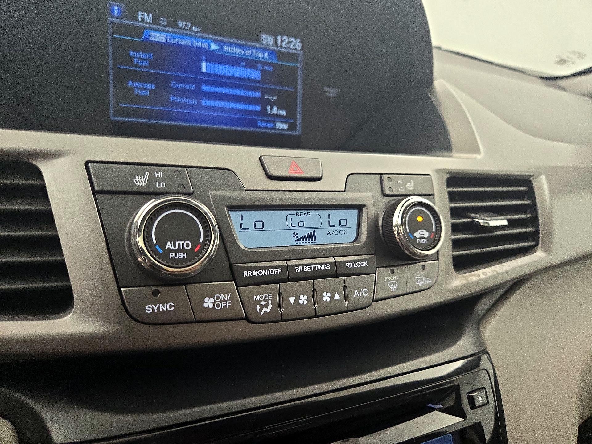 Thumbnail: 2016 Honda Odyssey - 16