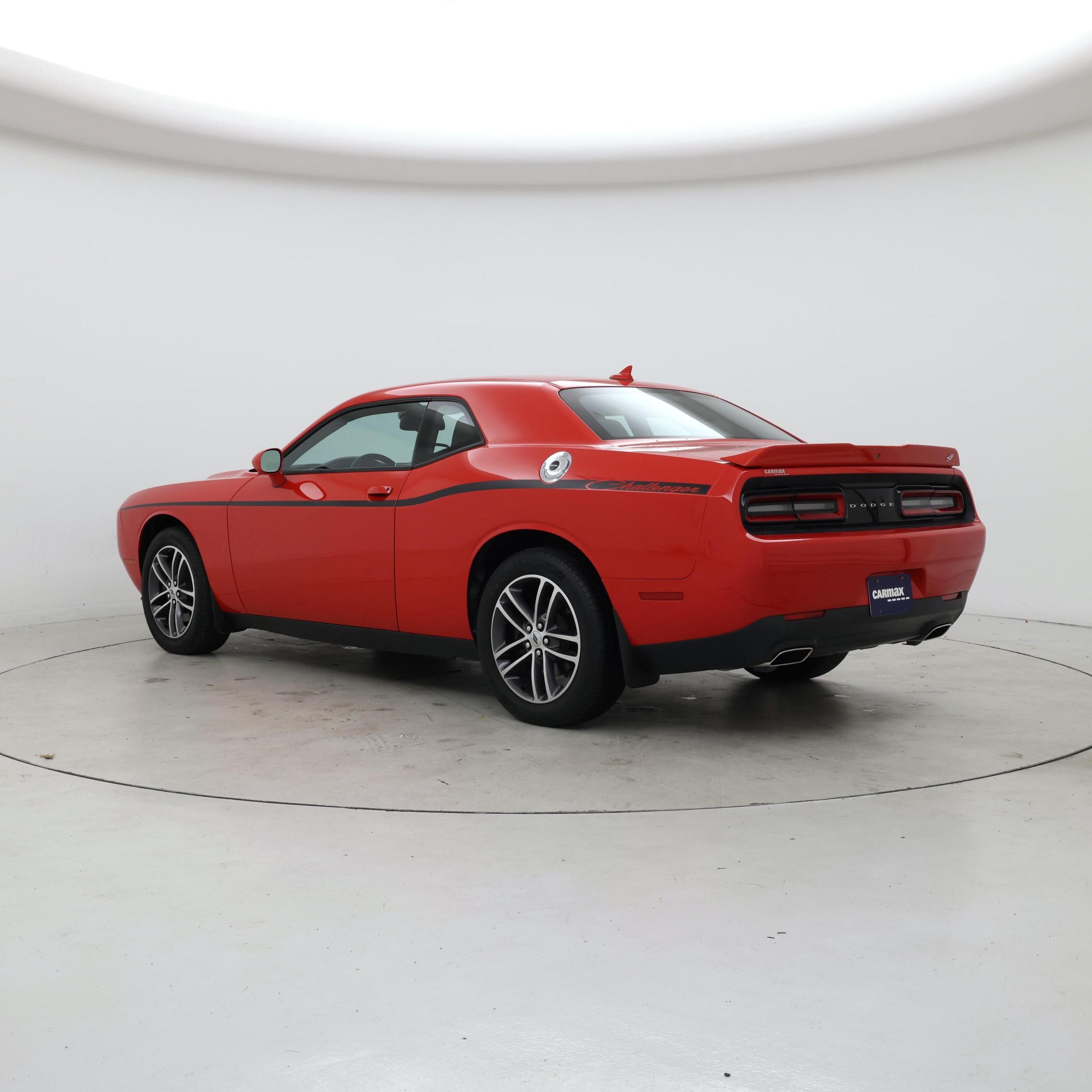Thumbnail: 2019 Dodge Challenger - 2