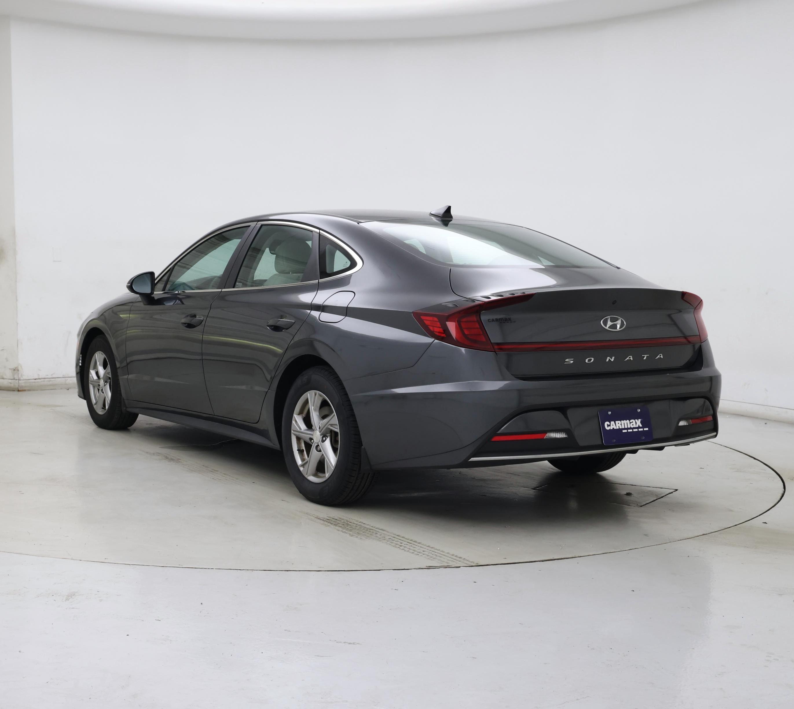 Thumbnail: 2023 Hyundai Sonata - 2