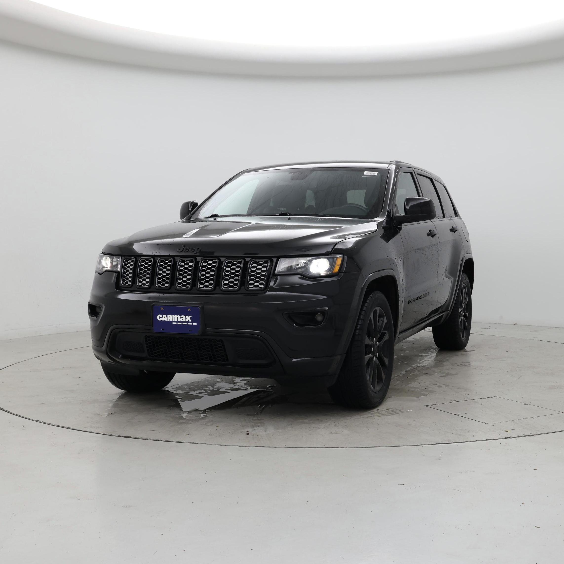 Thumbnail: 2018 Jeep Grand Cherokee - 4