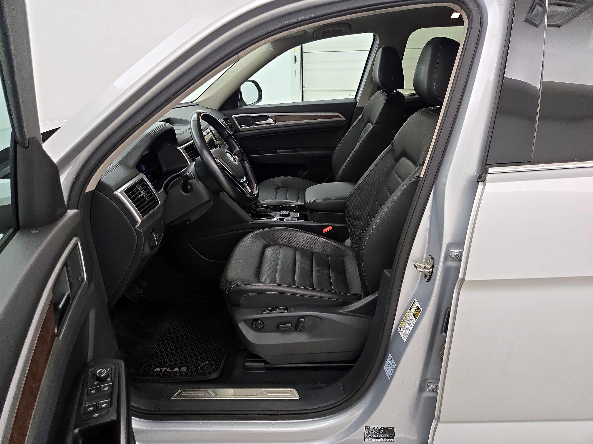 Thumbnail: 2019 Volkswagen Atlas - 9