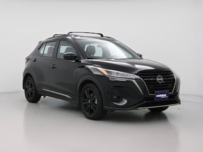 Black 2024 Nissan Kicks SR