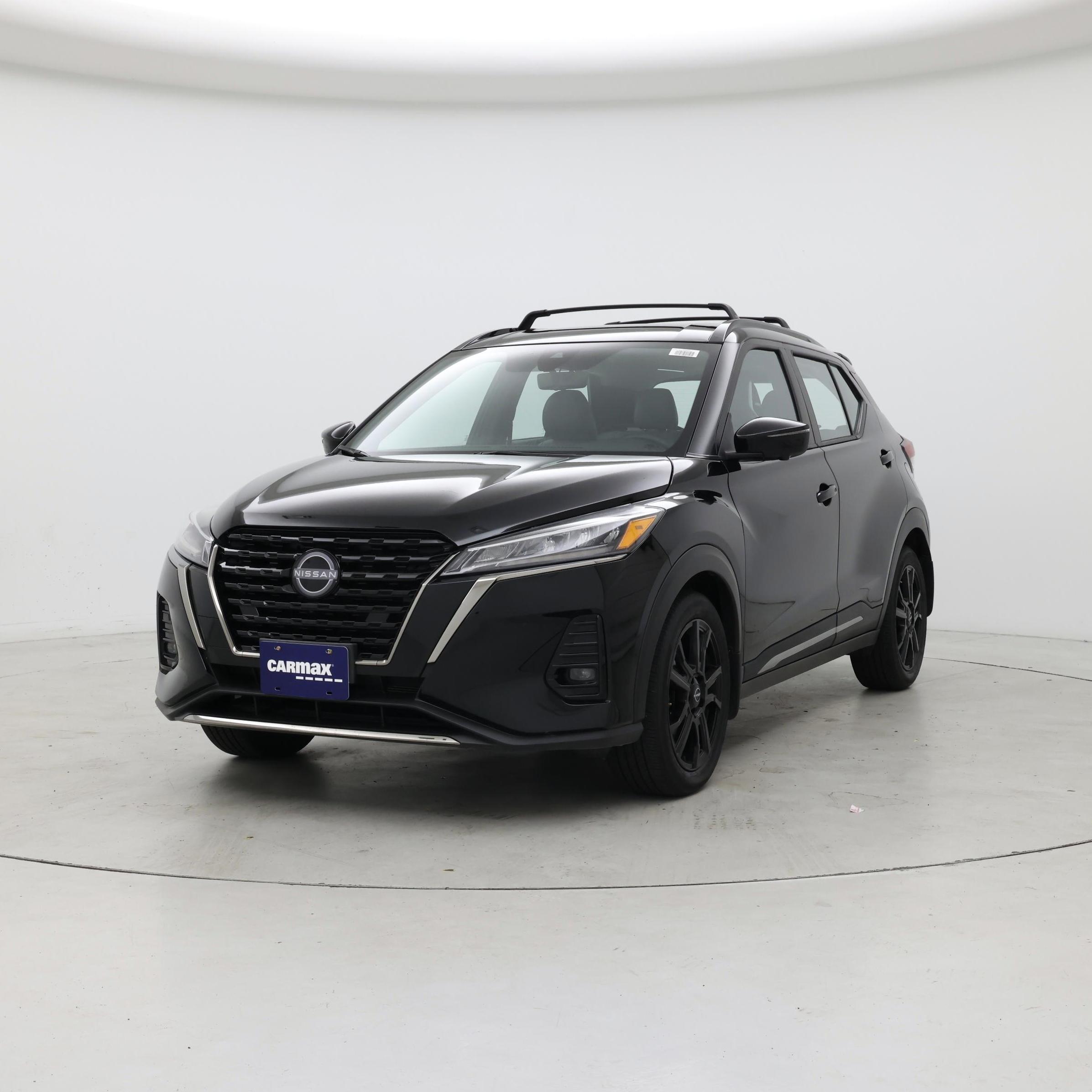 Thumbnail: 2024 Nissan Kicks - 4