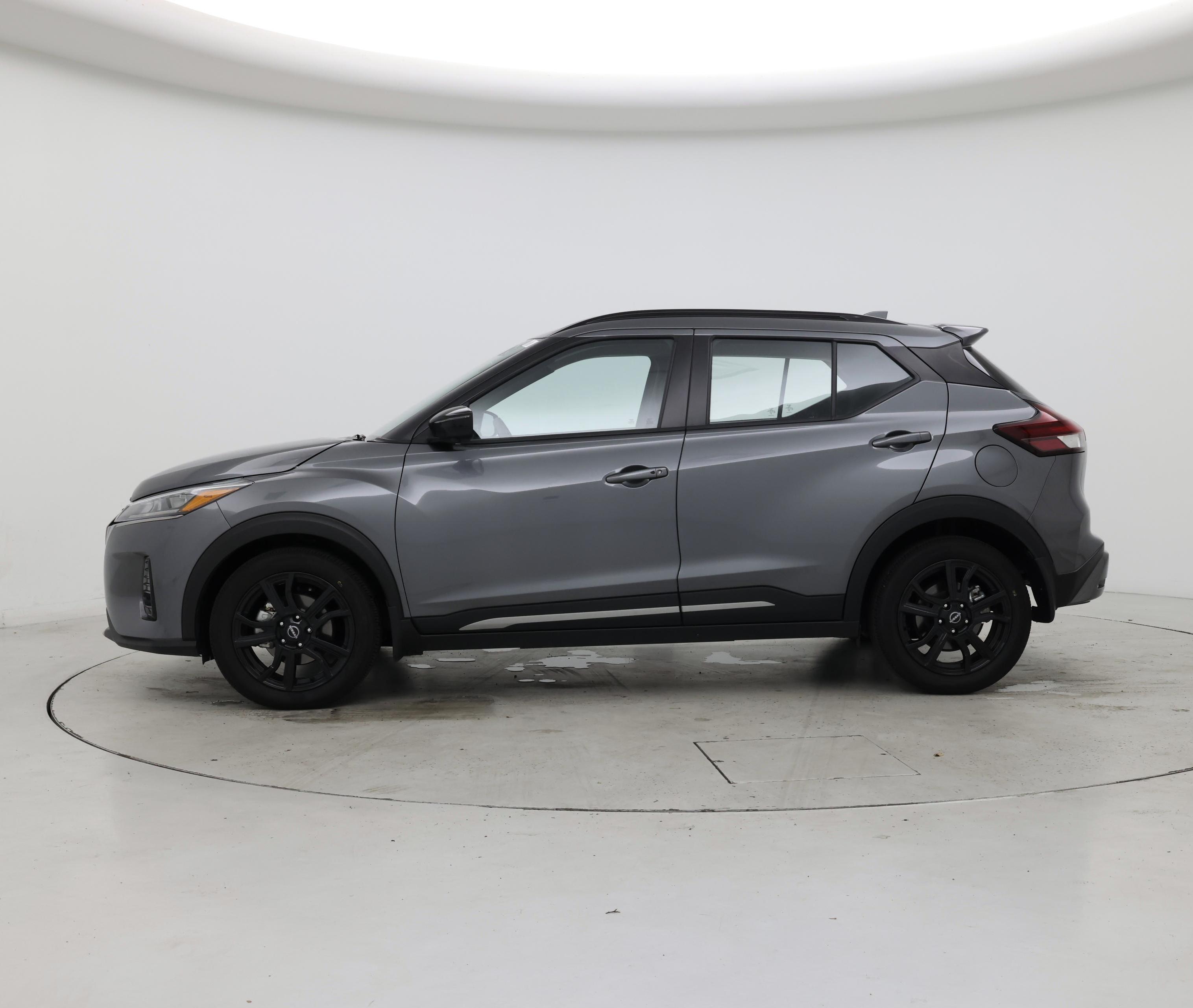 Thumbnail: 2024 Nissan Kicks - 3