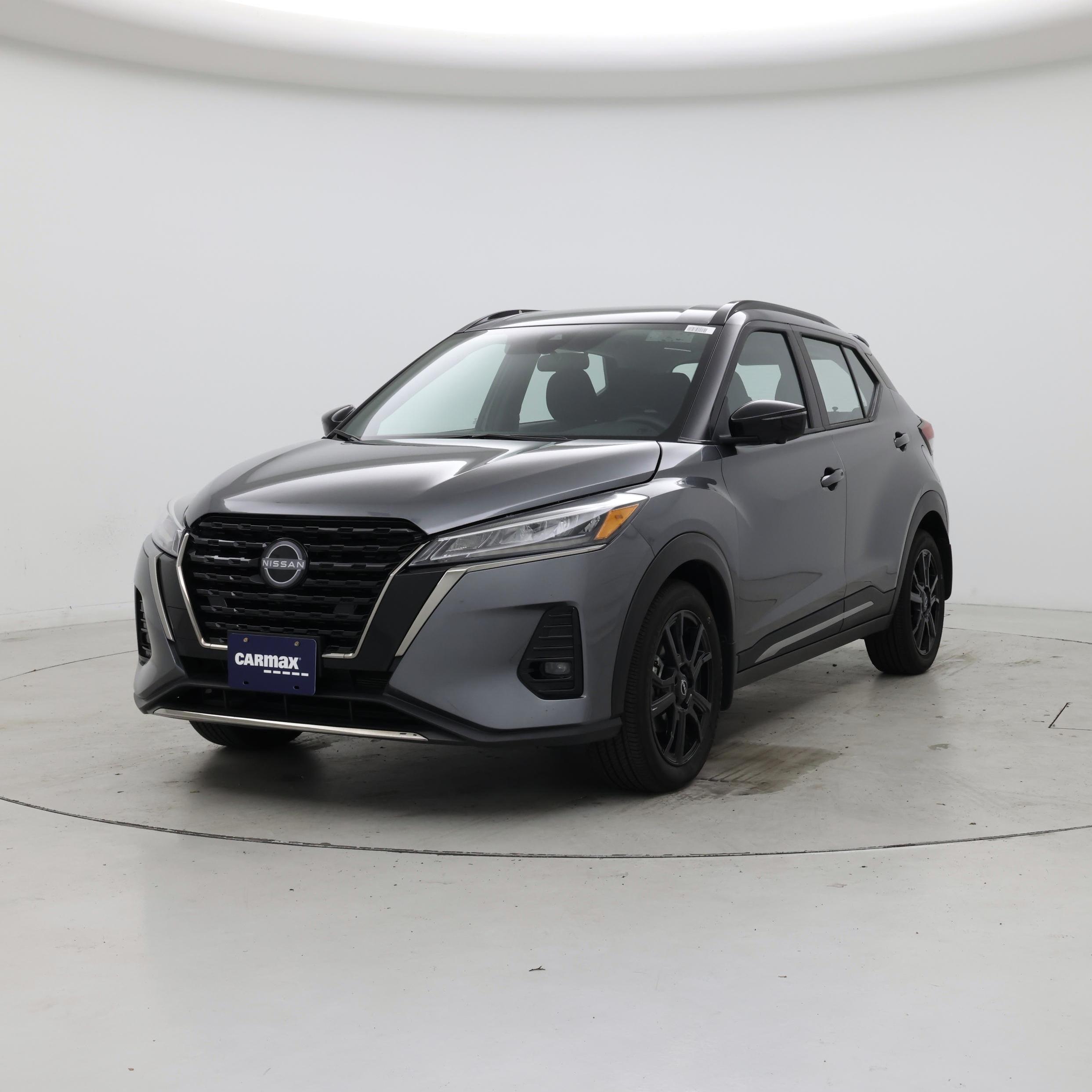 Thumbnail: 2024 Nissan Kicks - 4