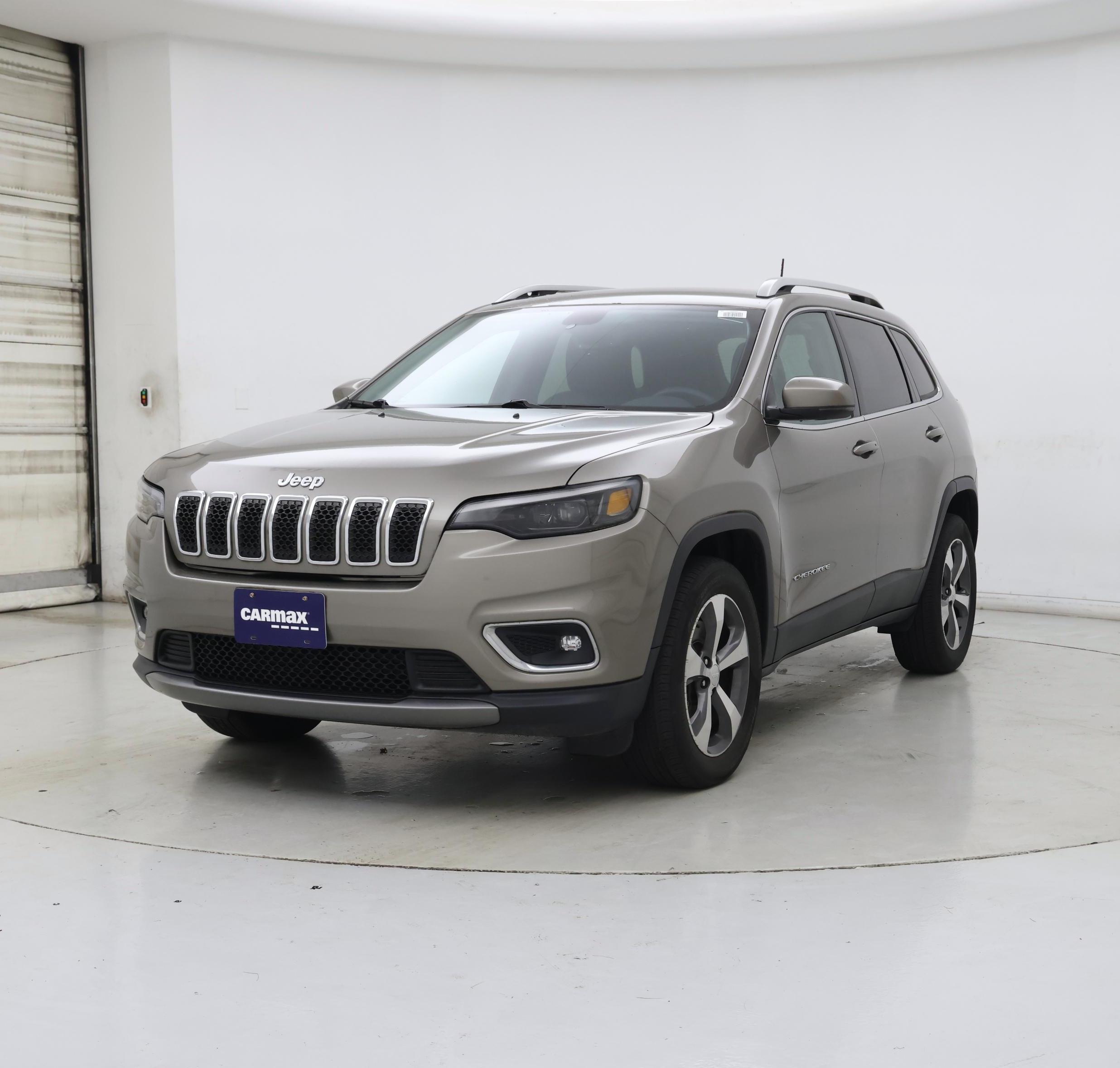 Thumbnail: 2019 Jeep Cherokee - 4