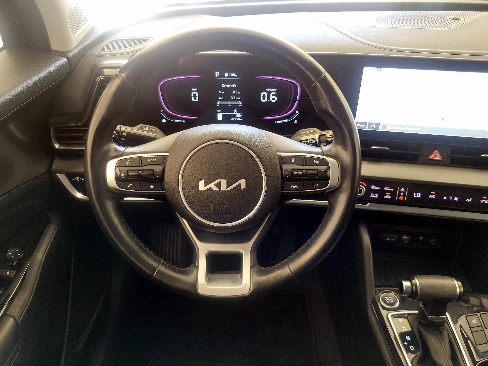 Thumbnail: 2023 Kia Sportage - 10