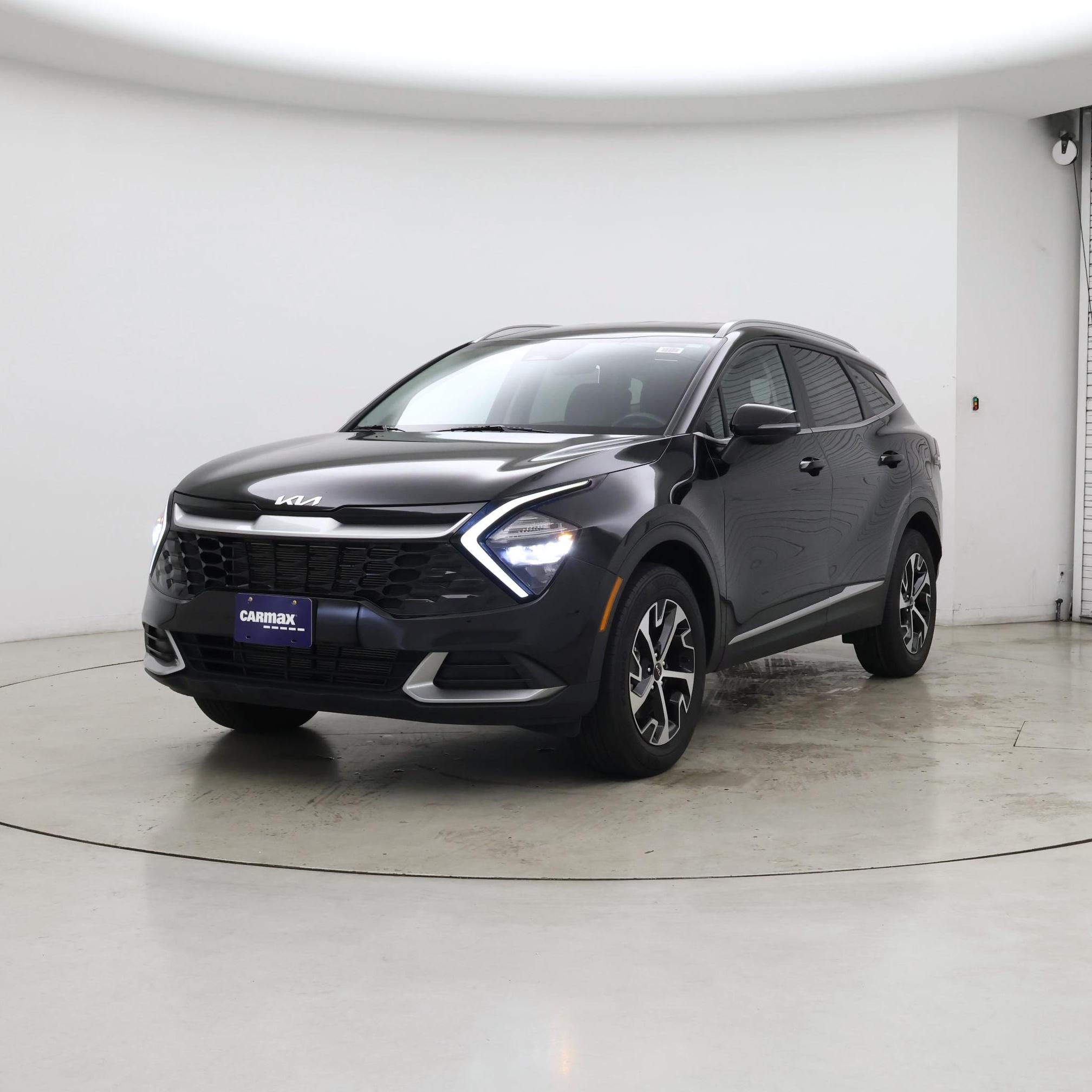 Thumbnail: 2023 Kia Sportage - 4