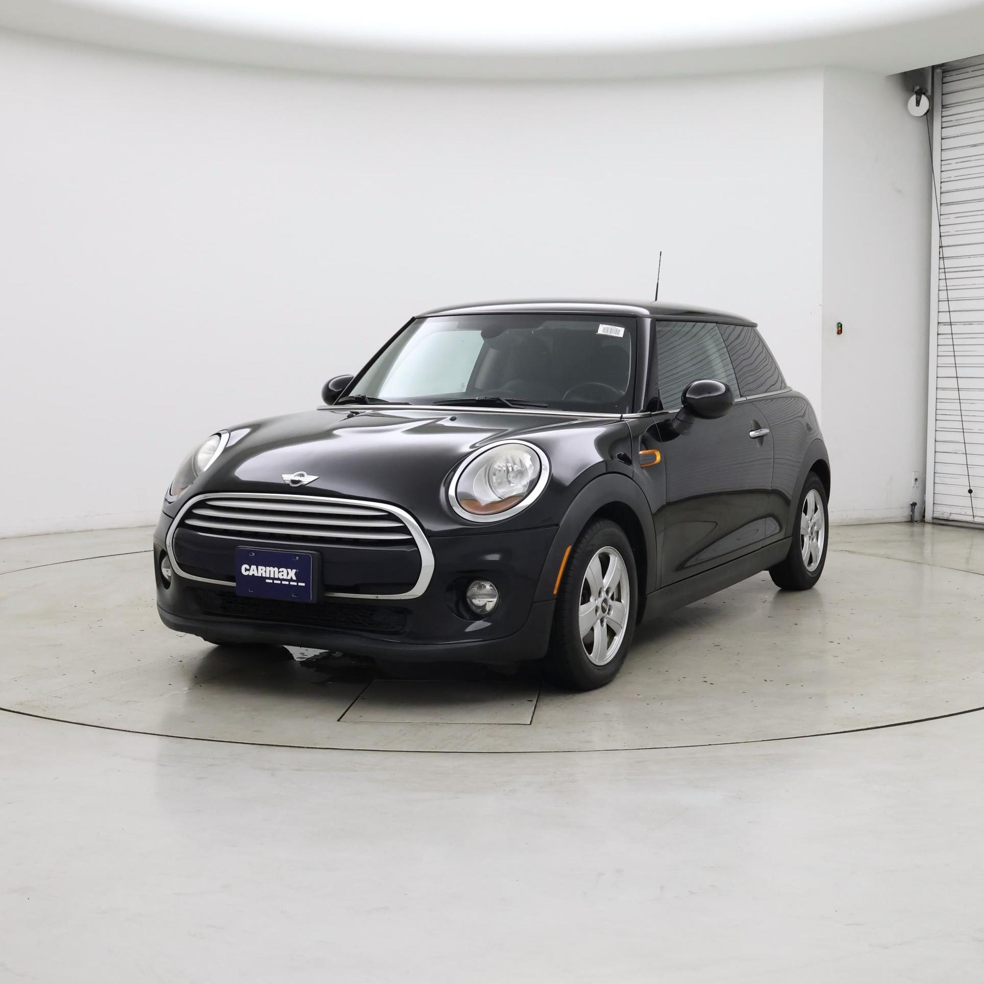 Thumbnail: 2015 MINI Cooper Hardtop - 4