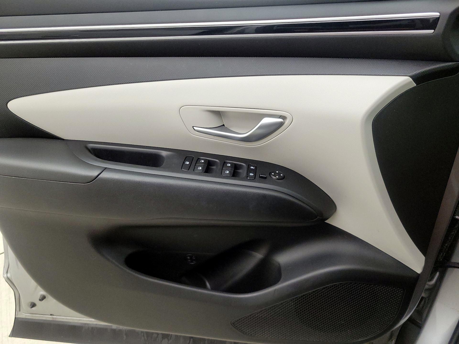 Thumbnail: 2023 Hyundai Tucson - 12