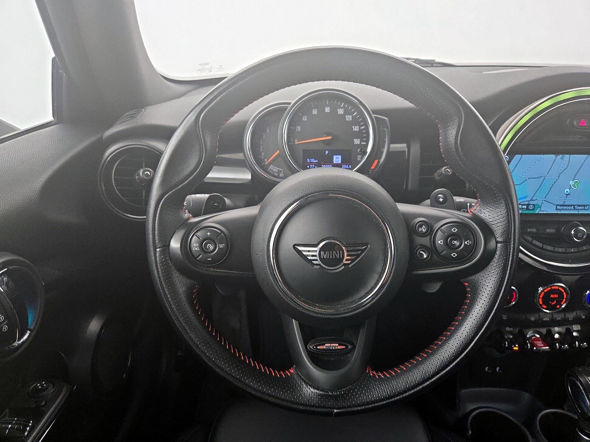 Thumbnail: 2019 MINI Cooper - 10