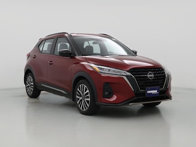 Red 2024 Nissan Kicks SR