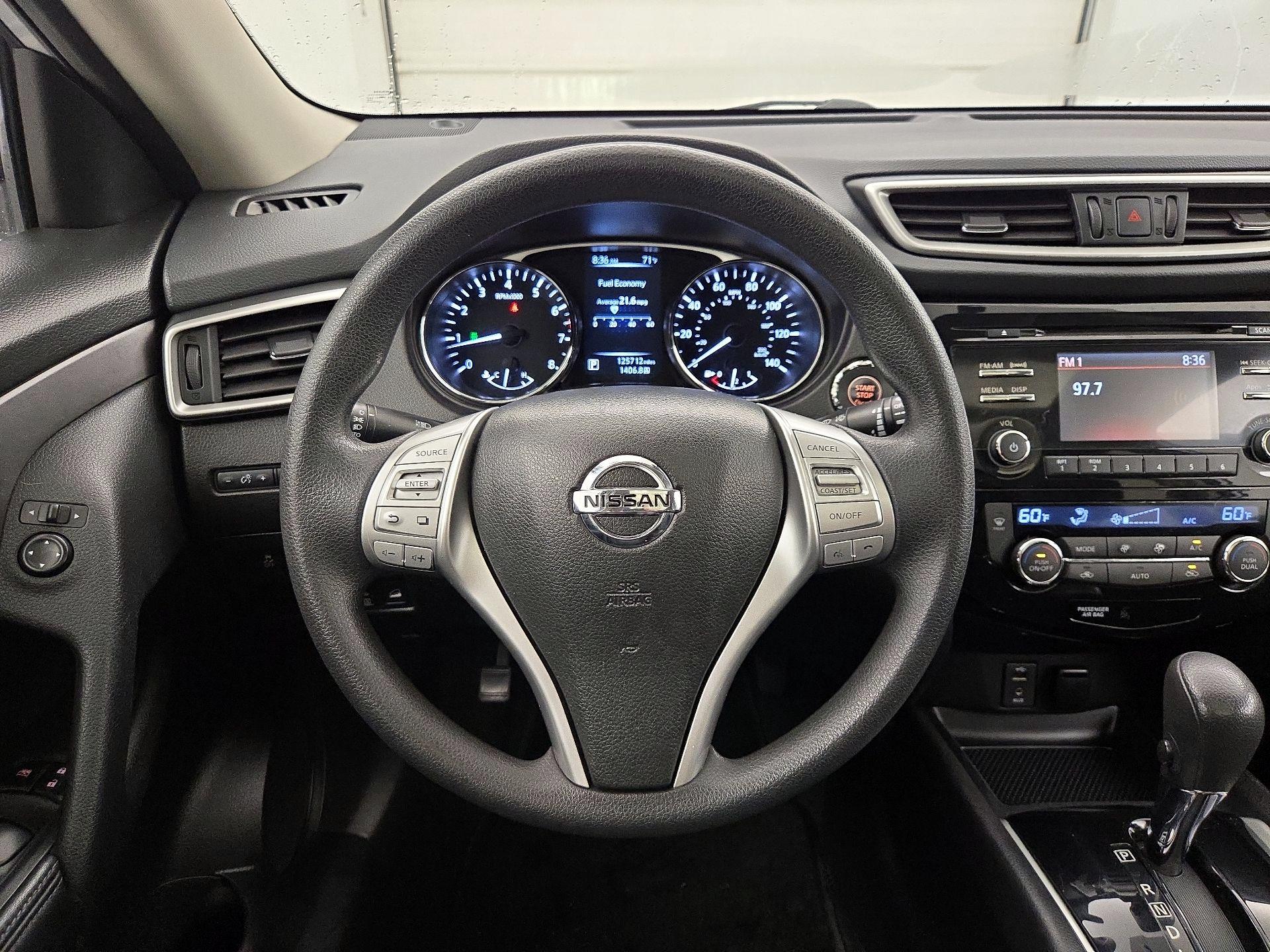 Thumbnail: 2014 Nissan Rogue - 10