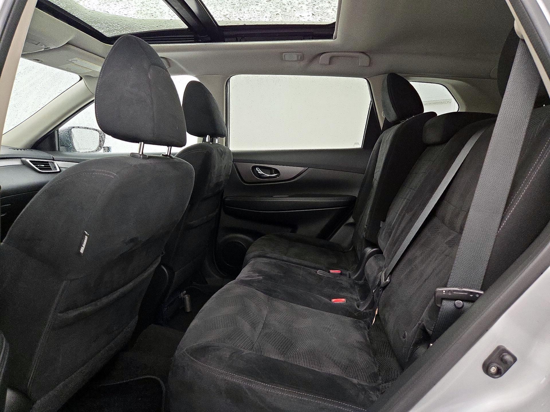 Thumbnail: 2014 Nissan Rogue - 20