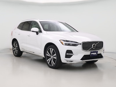 White 2023 Volvo XC60 B5 Plus Bright Theme