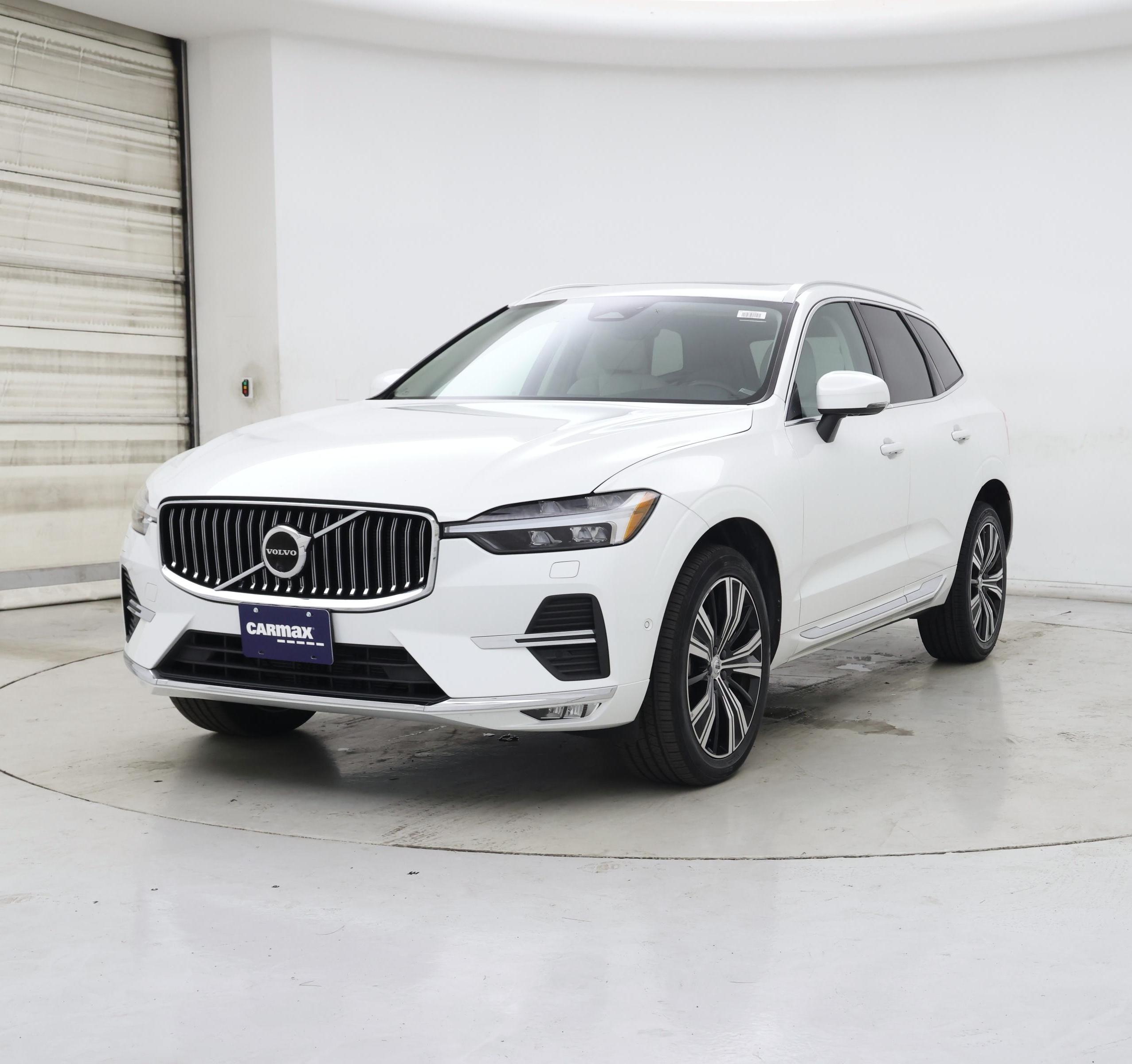 Thumbnail: 2023 Volvo XC60 - 4